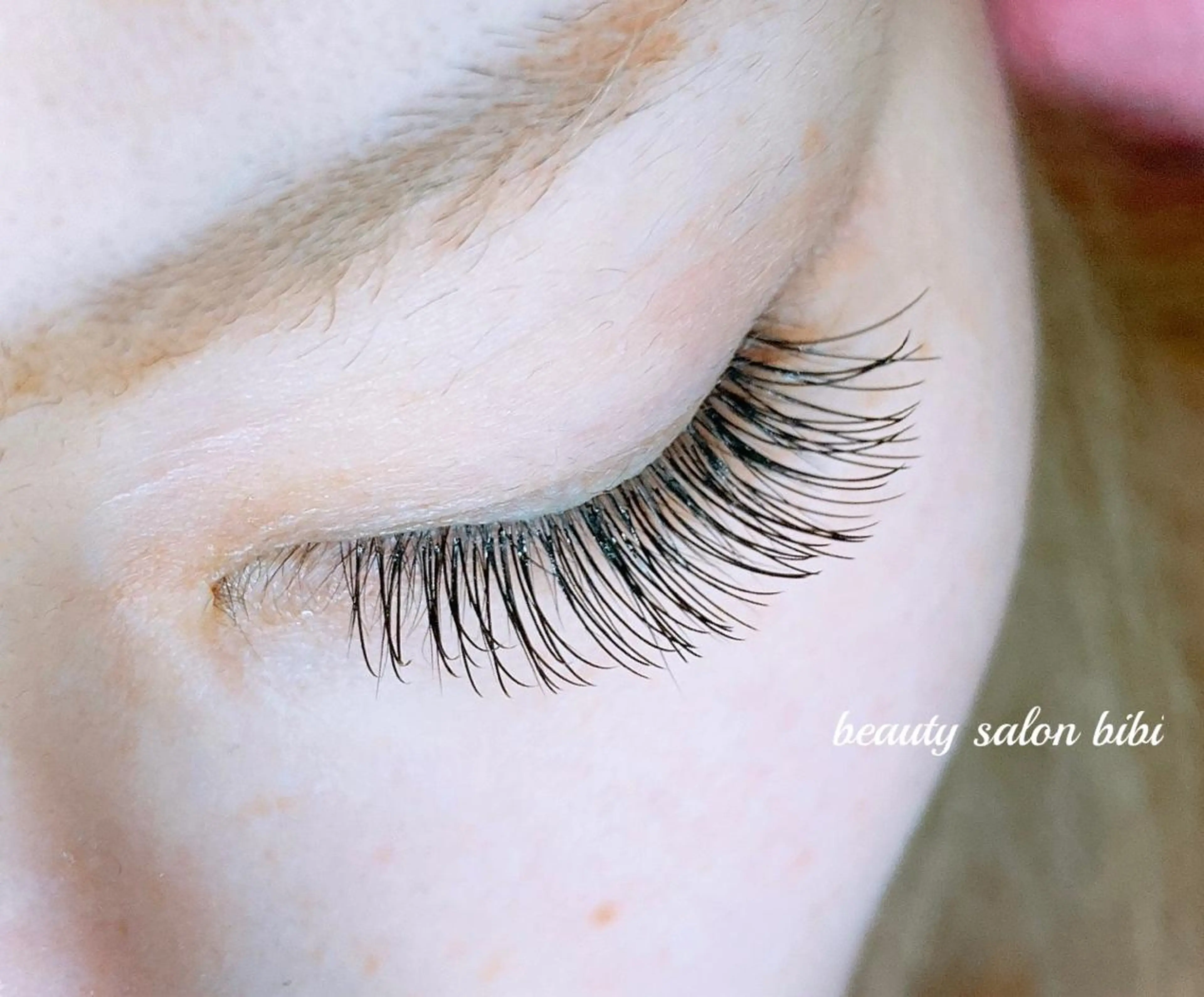 マツエク・マツパ Cカール セーブル 美容室 美美所属・髙坂 友香のエステ・リラクイメージ