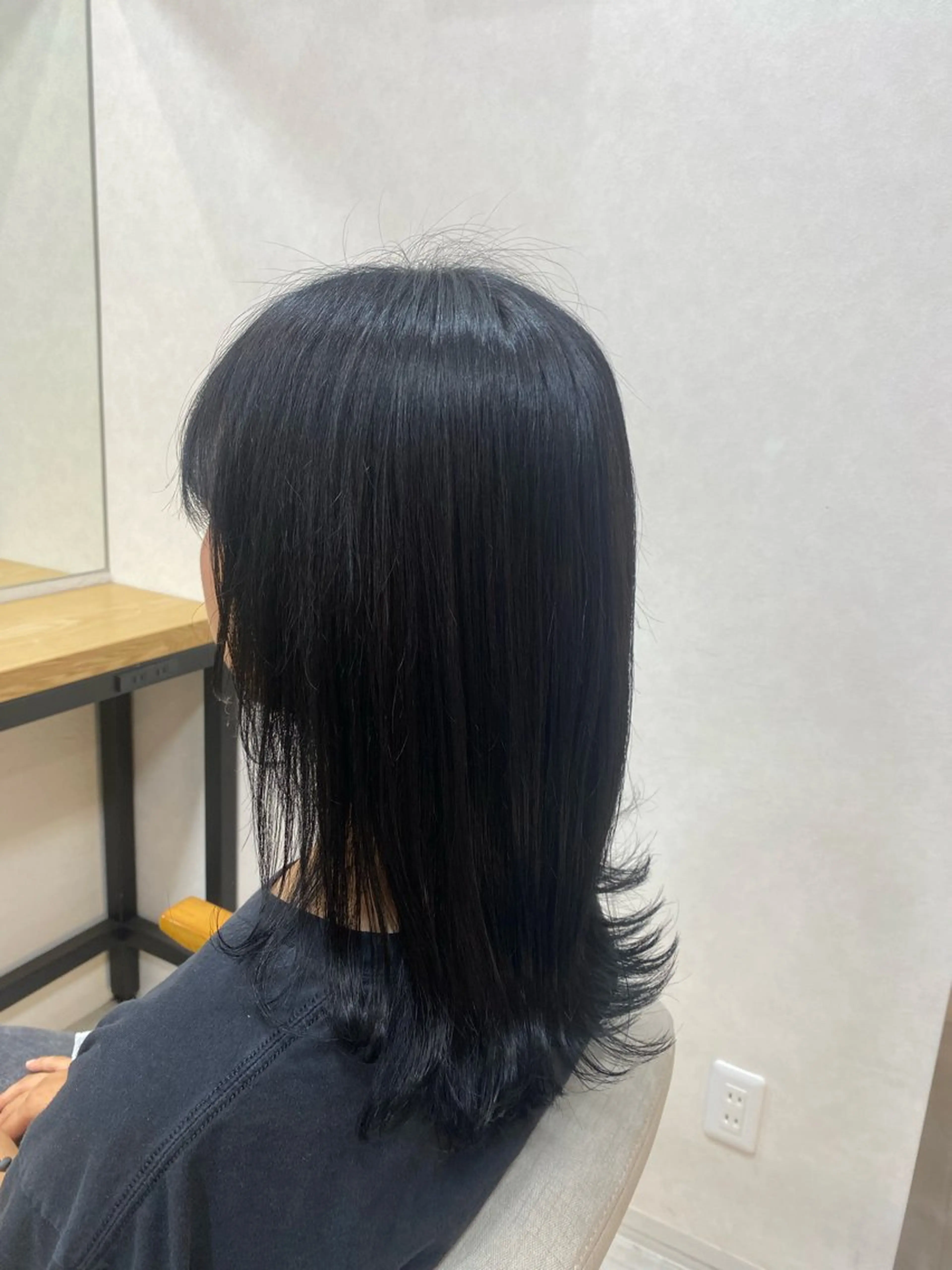 ミディアム HIYORI🧁 登戸のヘアスタイル