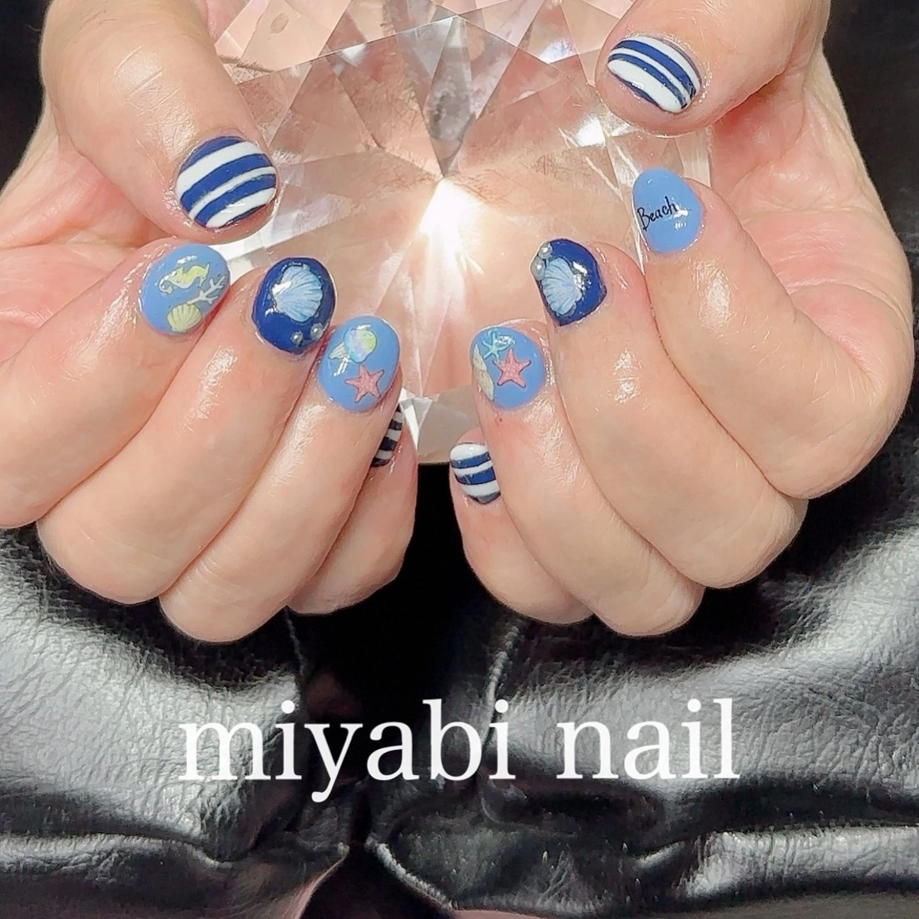ネイル ボーダー 水色 持ち込み ネイビー ショートネイル ハンドネイル miyabi nail 桂川駅近くのネイルデザイン