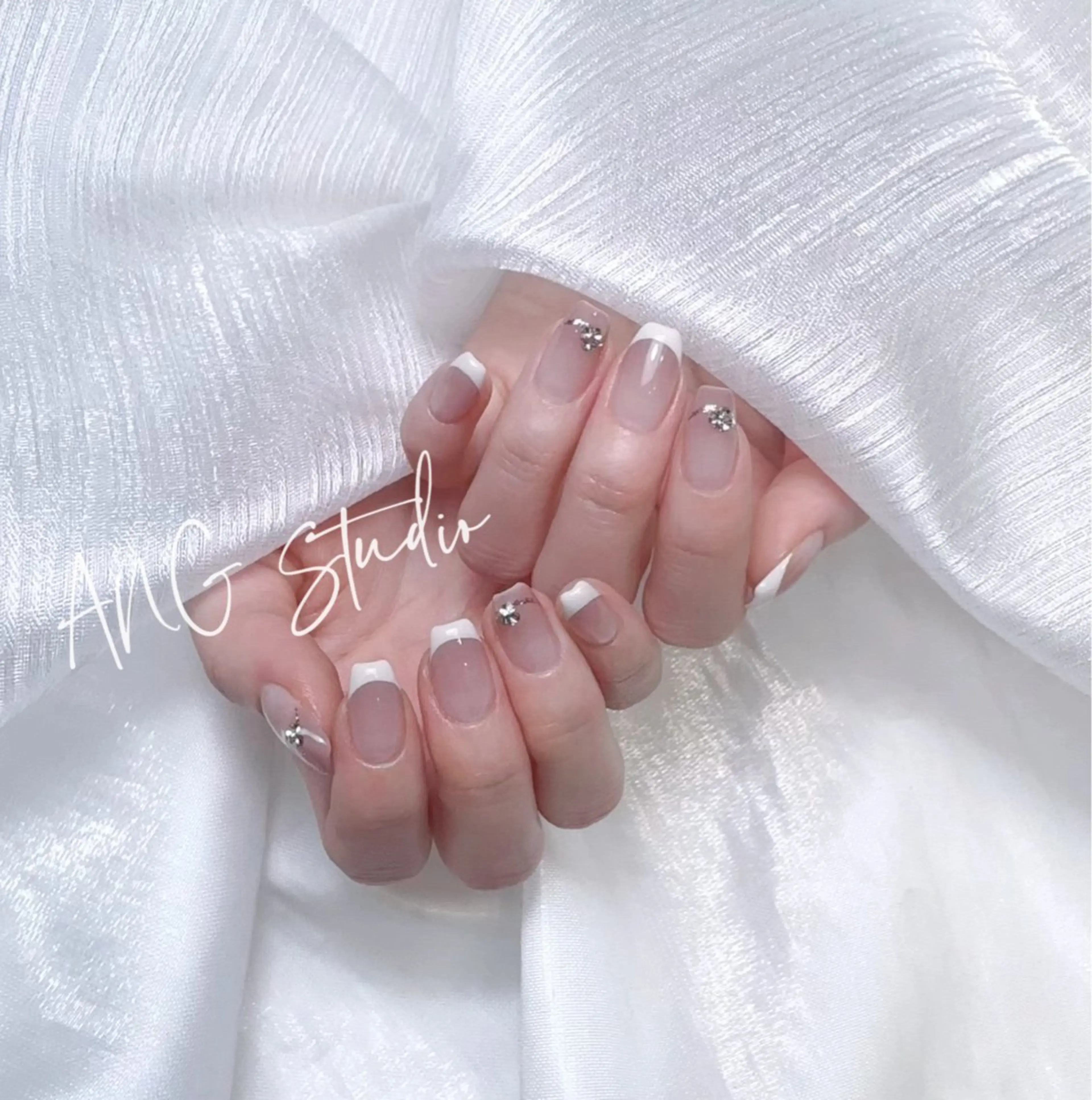 ネイル ハンドネイル ハンドケア ANG Studioのネイルデザイン