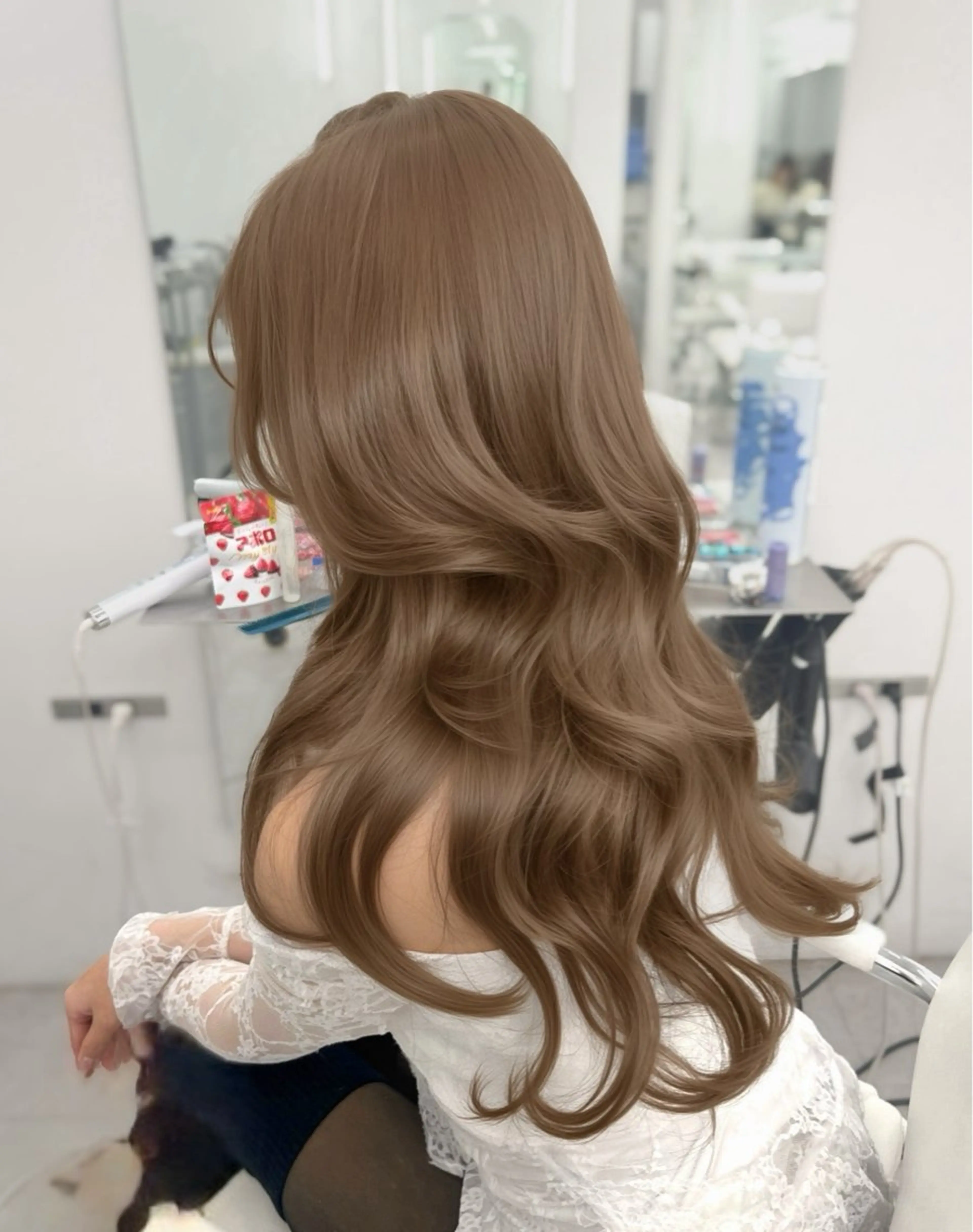 ロング カラー アッシュ ベージュカラー ブリーチ 透明感カラー ダブルカラー カット ヘアカラー トリートメント ヘッドスパ 透明感カラー✨🩵 韓国ヘアkanatoのヘアスタイル
