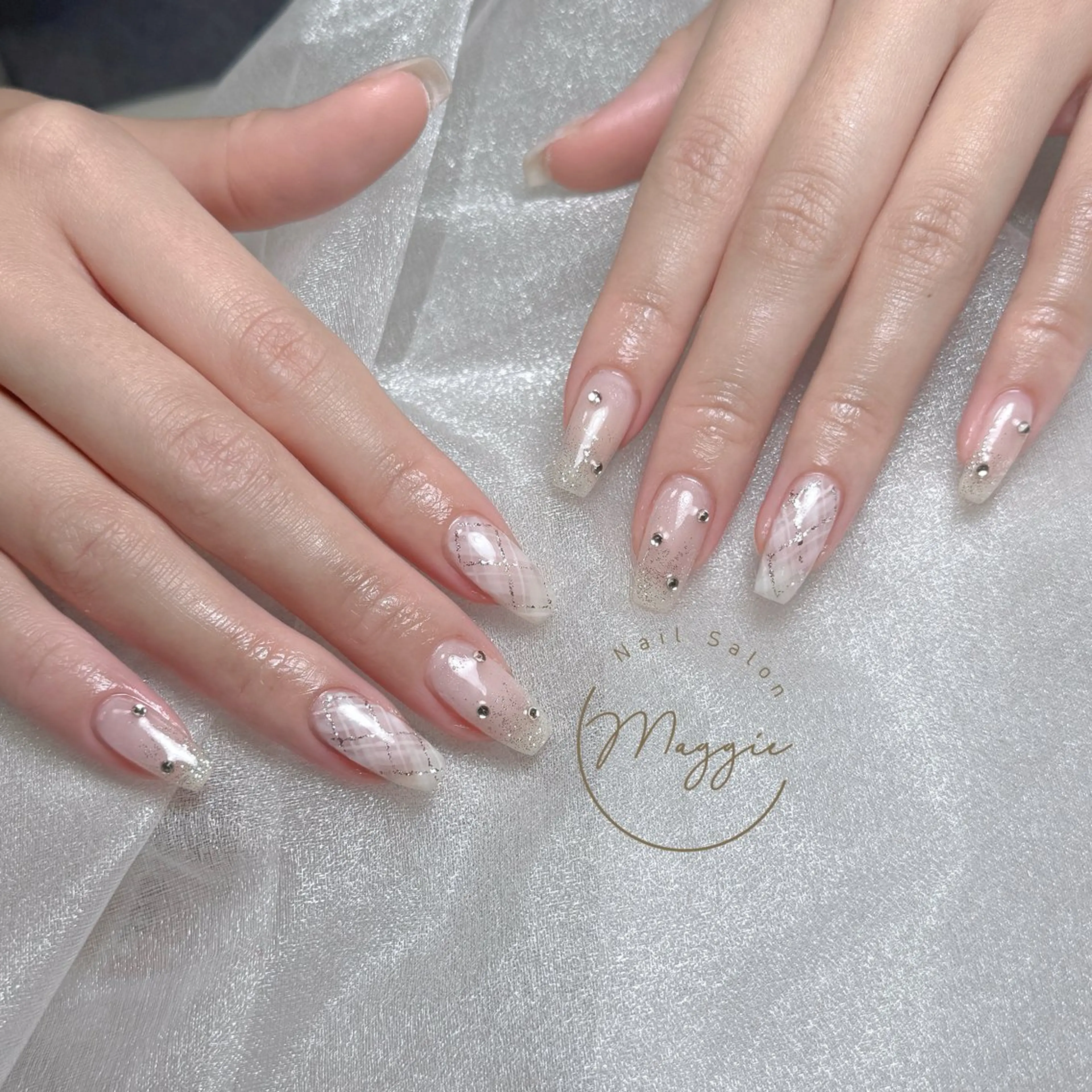 ネイル Maggie Nail🦩のネイルデザイン