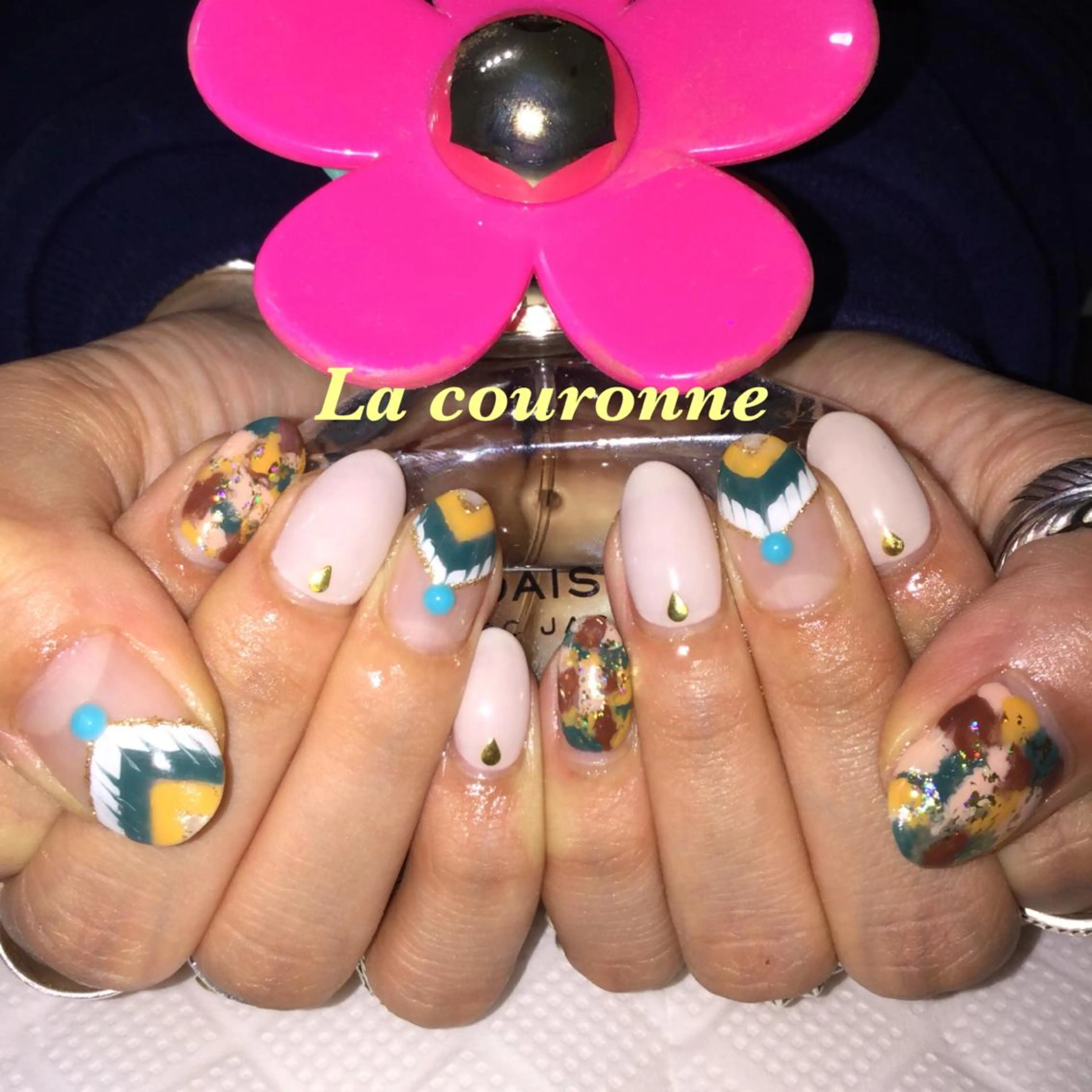 ネイル Lacouronne NATSUMIのネイルデザイン