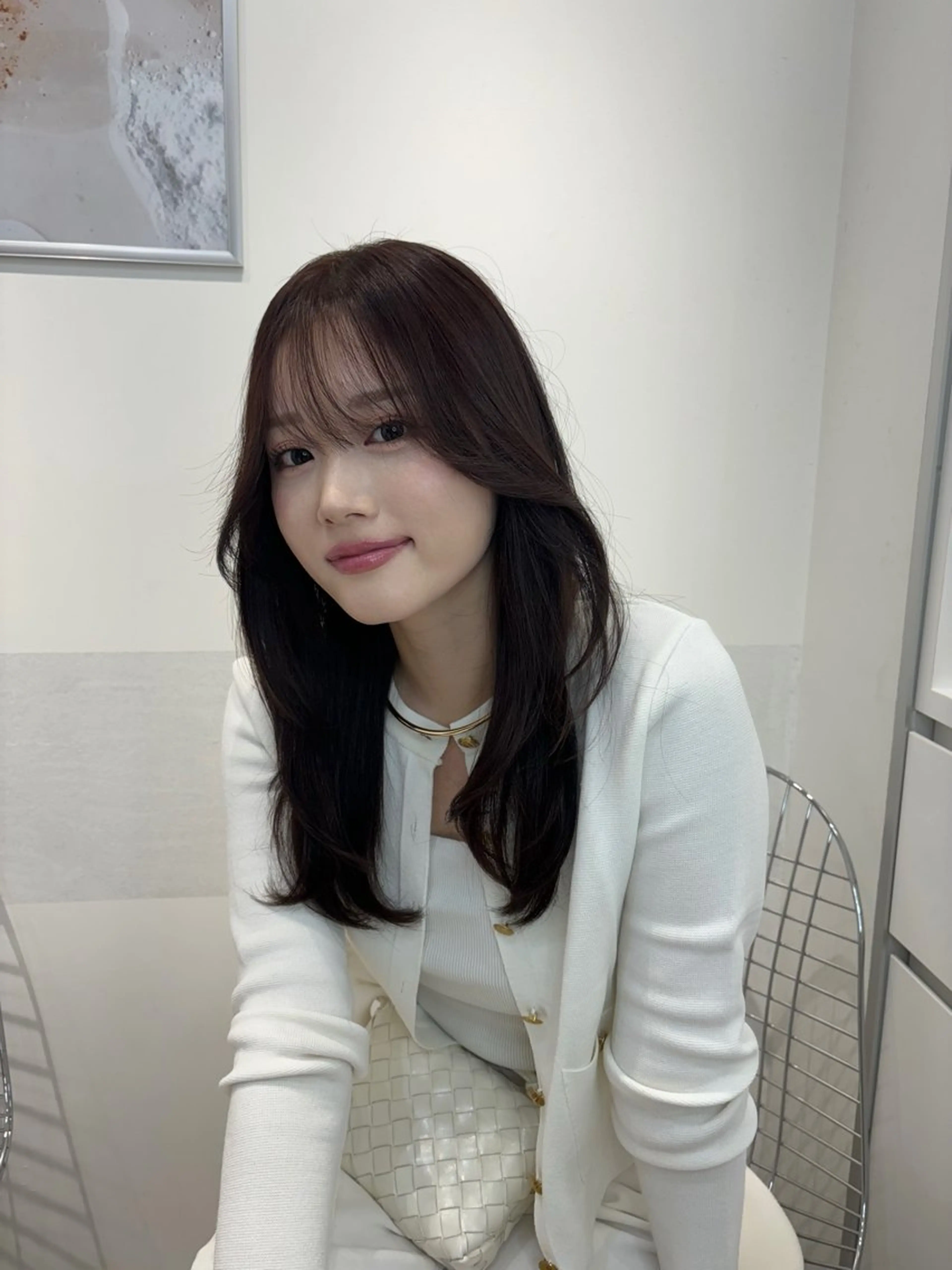 セミロング emi 韓国ワンホンヘアのヘアスタイル