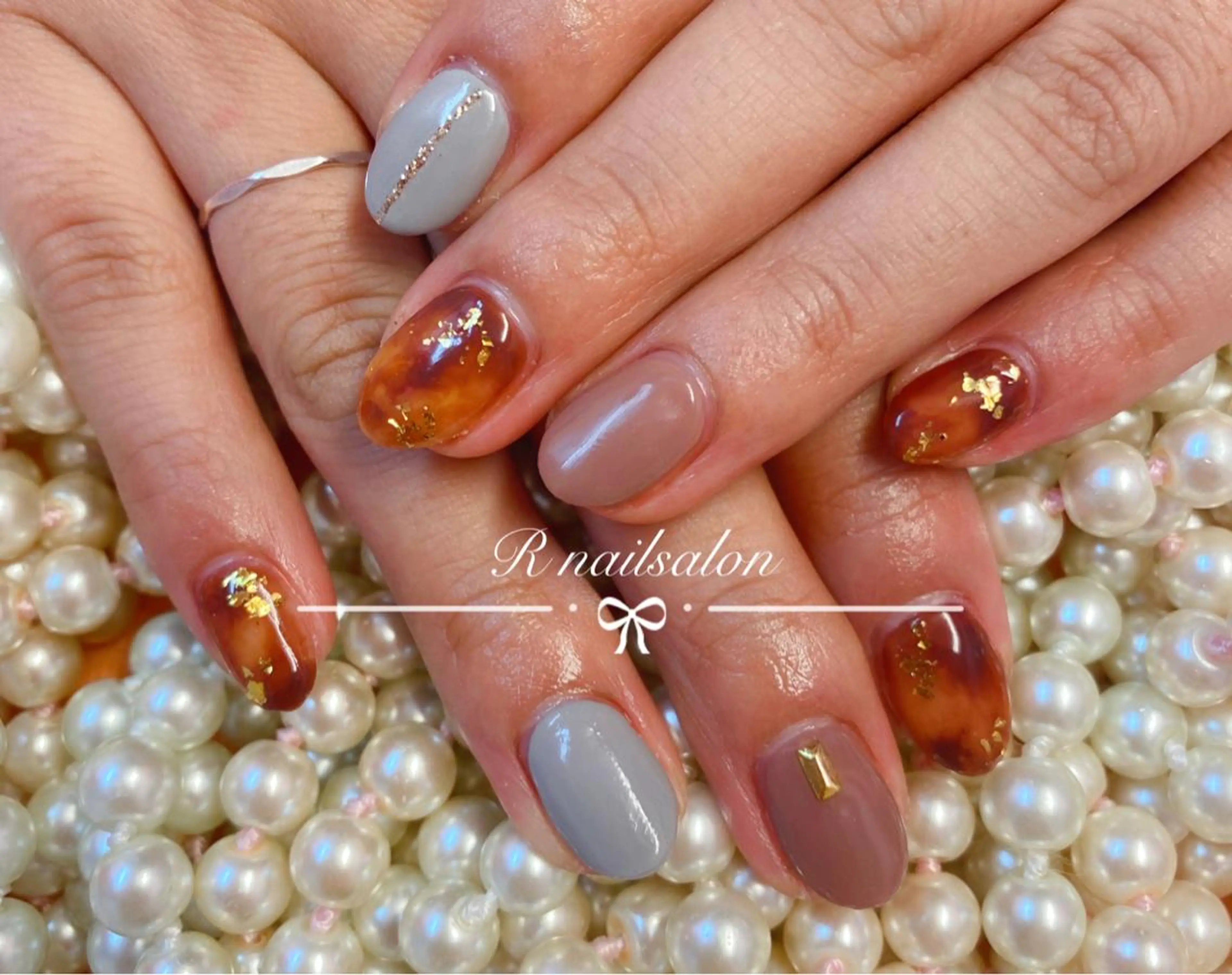 ショート R NAILSALONのネイルデザイン