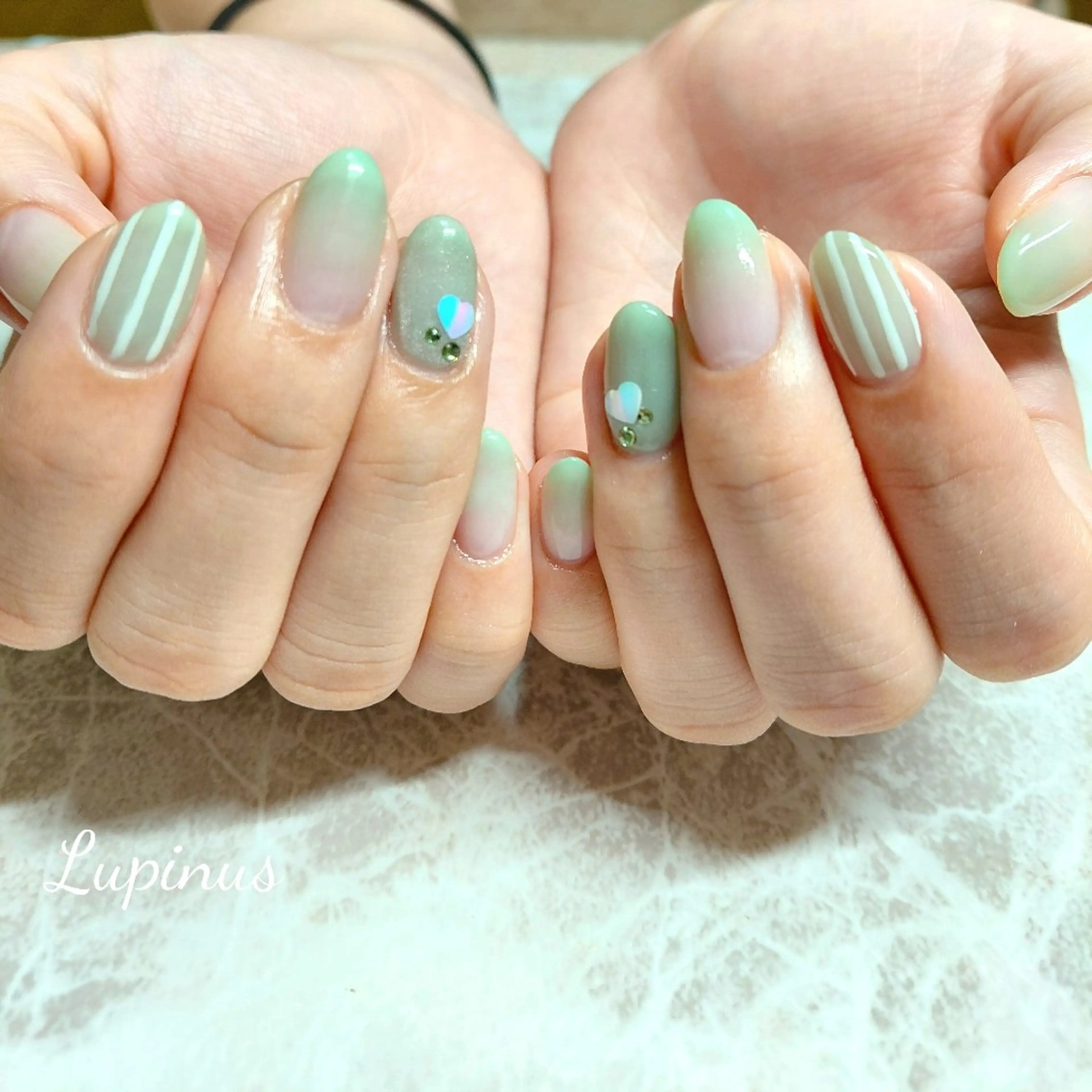 ネイル Lupinus所属・Lupinus ルピナスのネイルデザイン