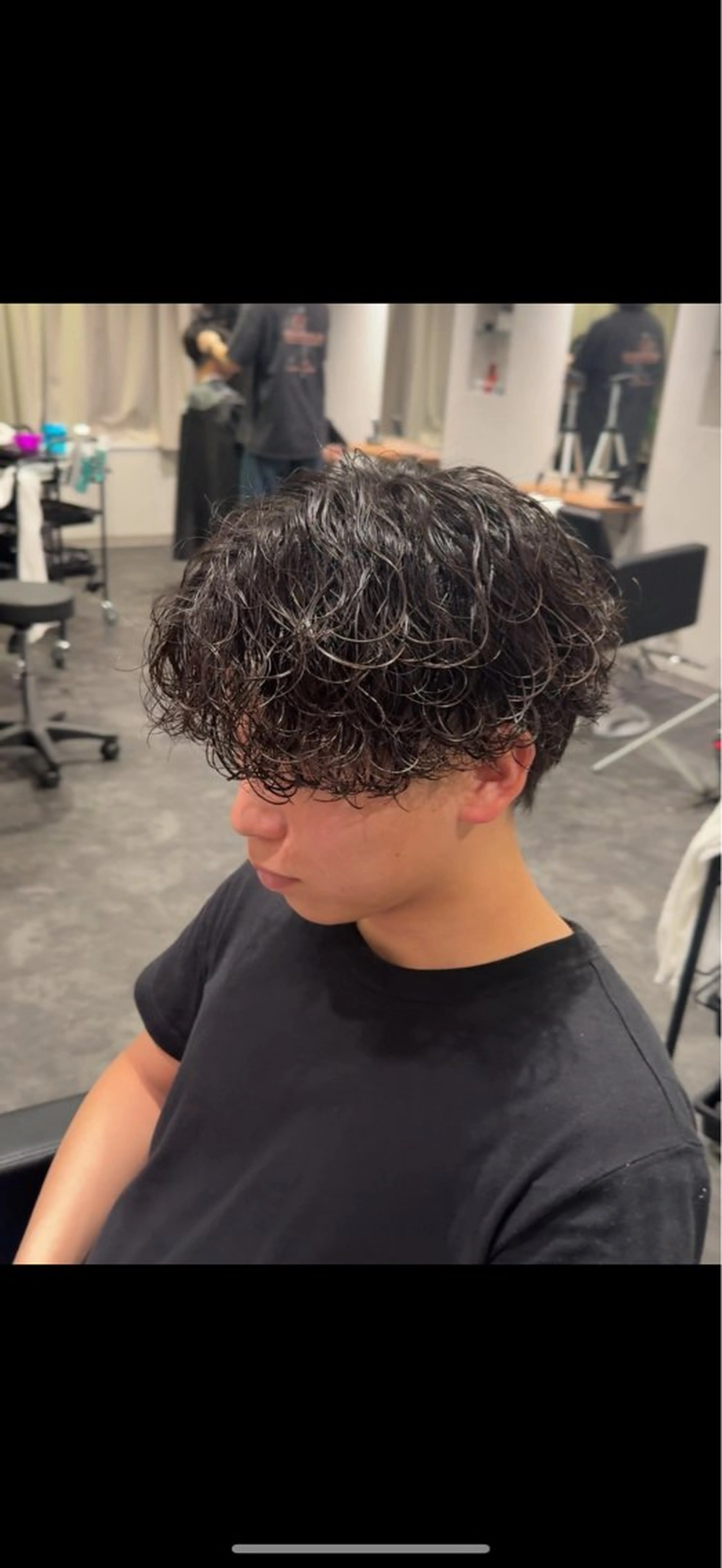 ミディアム パーマ メンズ 波巻きパーマ カット パーマ メンズパーマ特化 美容師kouyaのヘアスタイル