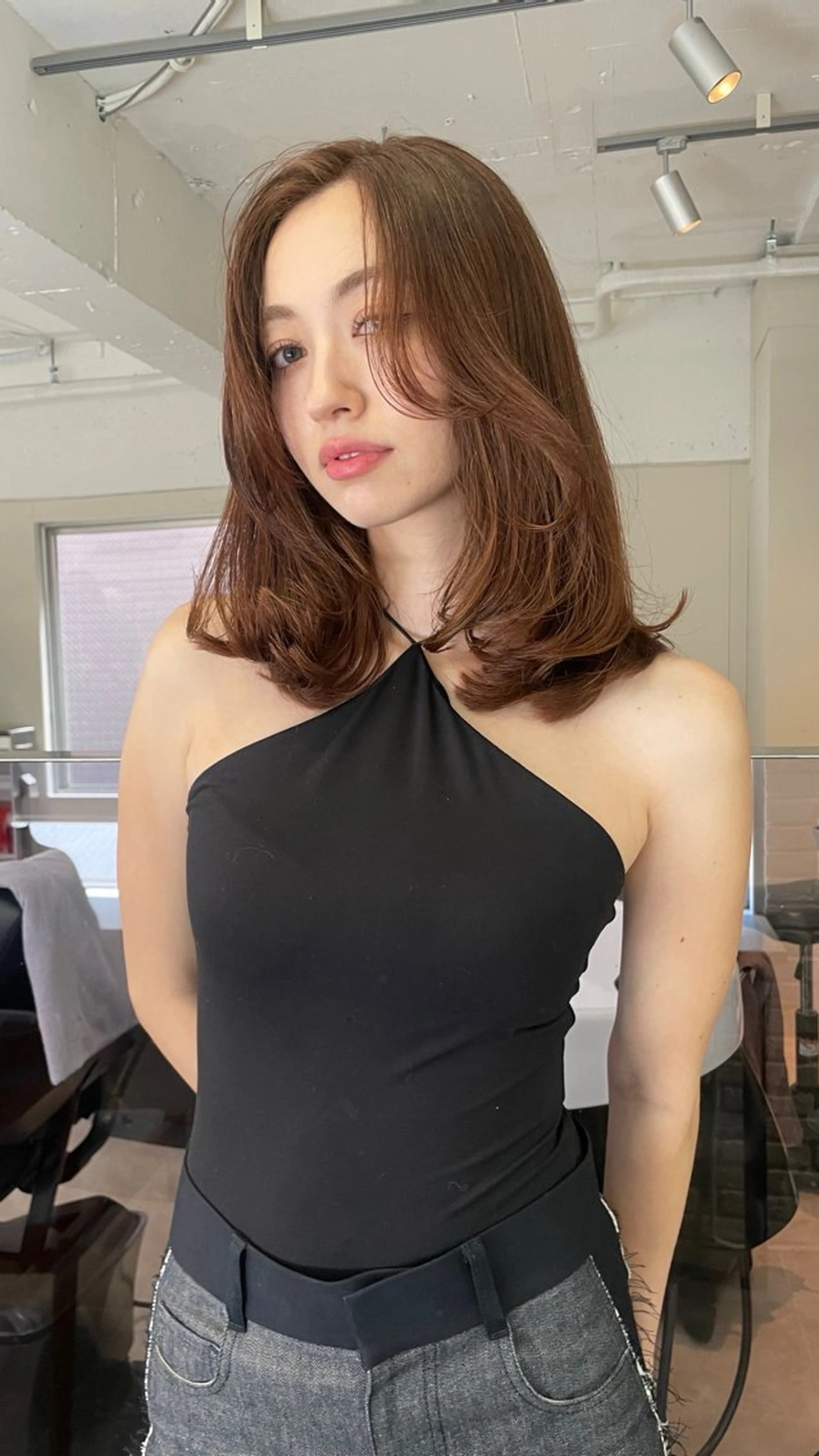 セミロング 透明感🎀LOREN エリコ🌈のヘアスタイル