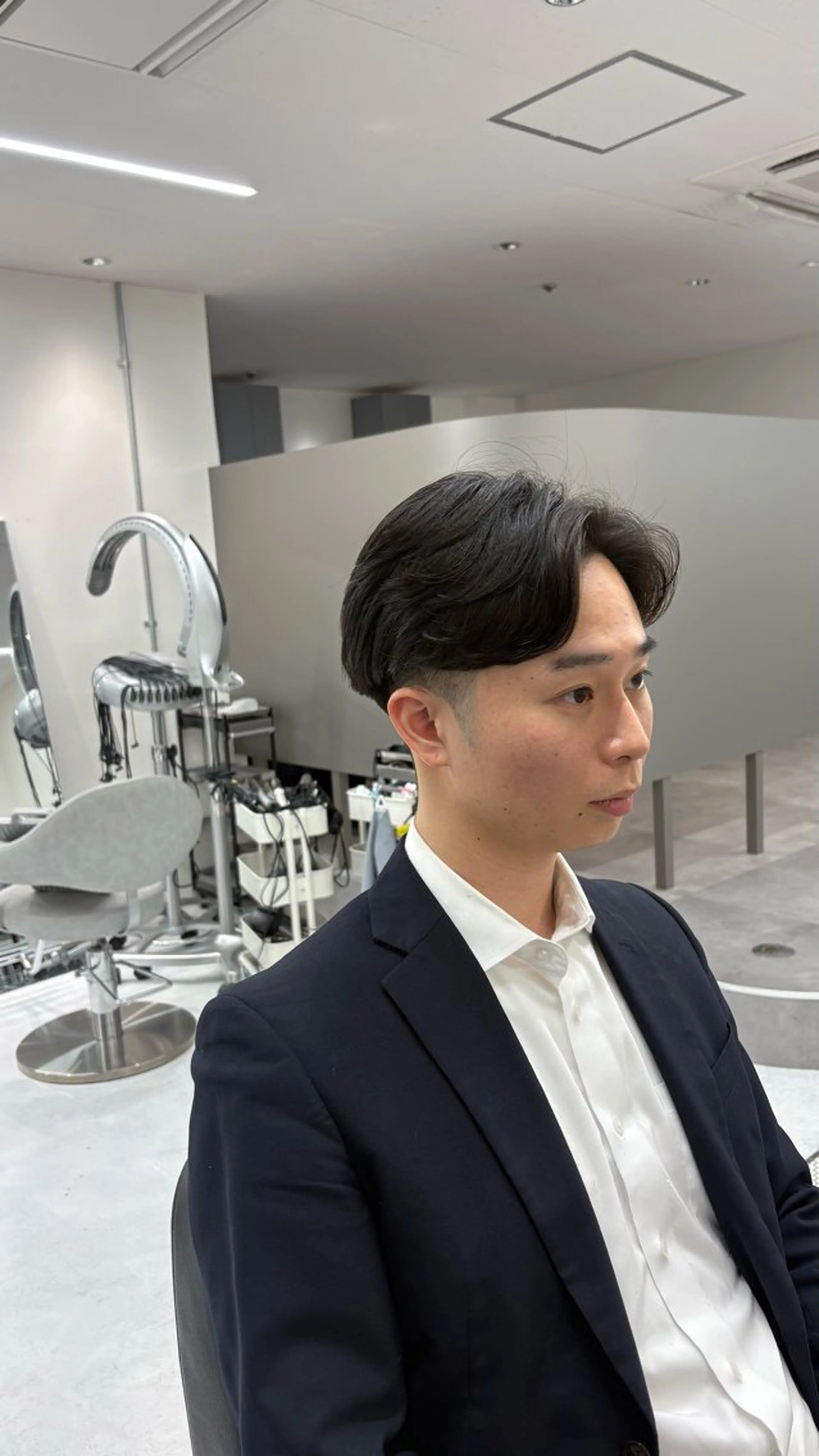 メンズ メンズパーマ カット パーマ メンズカット 鈴木ルナのヘアスタイル