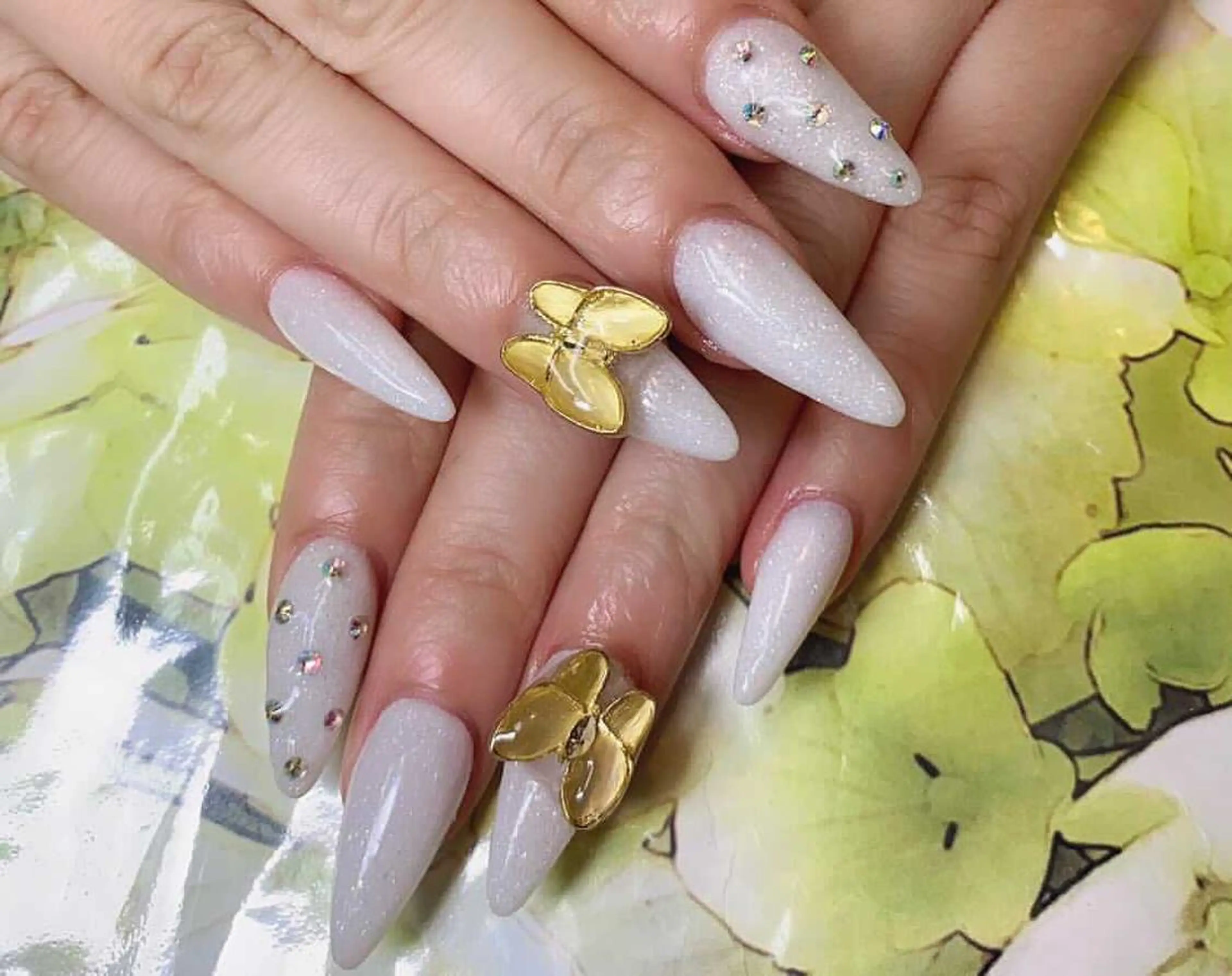 ネイル ハンドネイル ニコ ニコのネイルデザイン