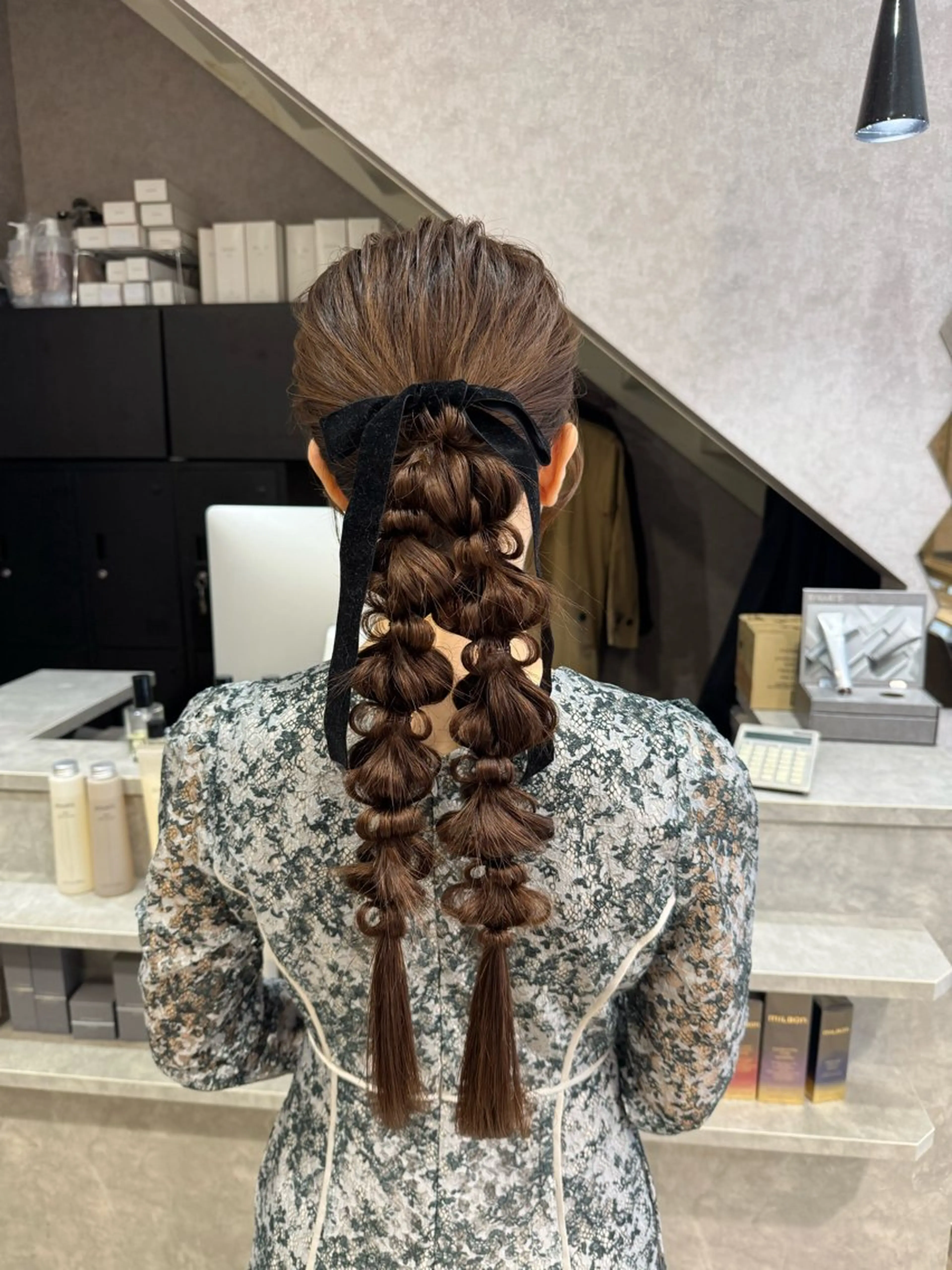 ロング ヘアアレンジ ヘアセット Rio/ヘアセット/ ハイトーンカラーのヘアスタイル