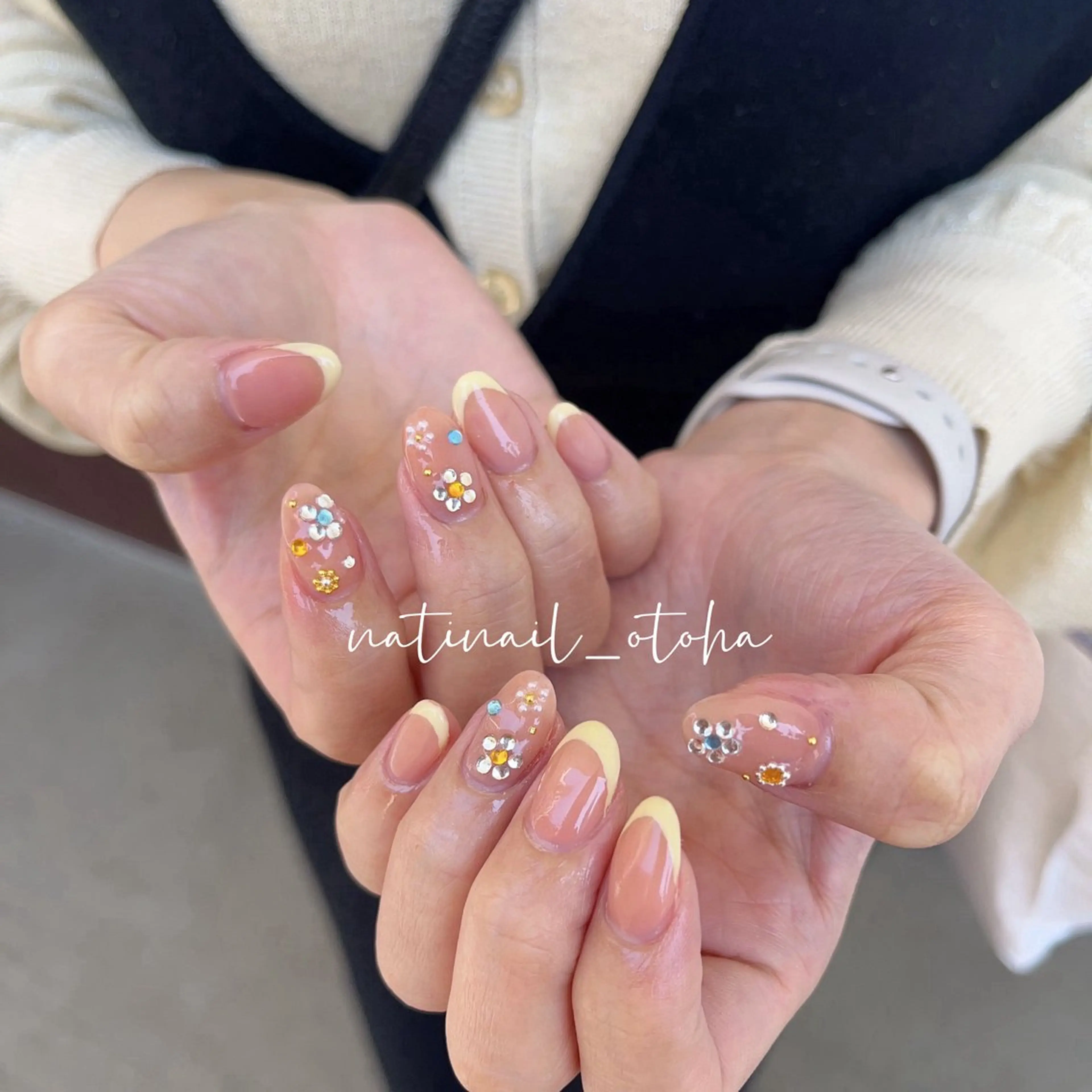 ネイル ハンドネイル natinail_otoha所属・toa. nailのネイルデザイン