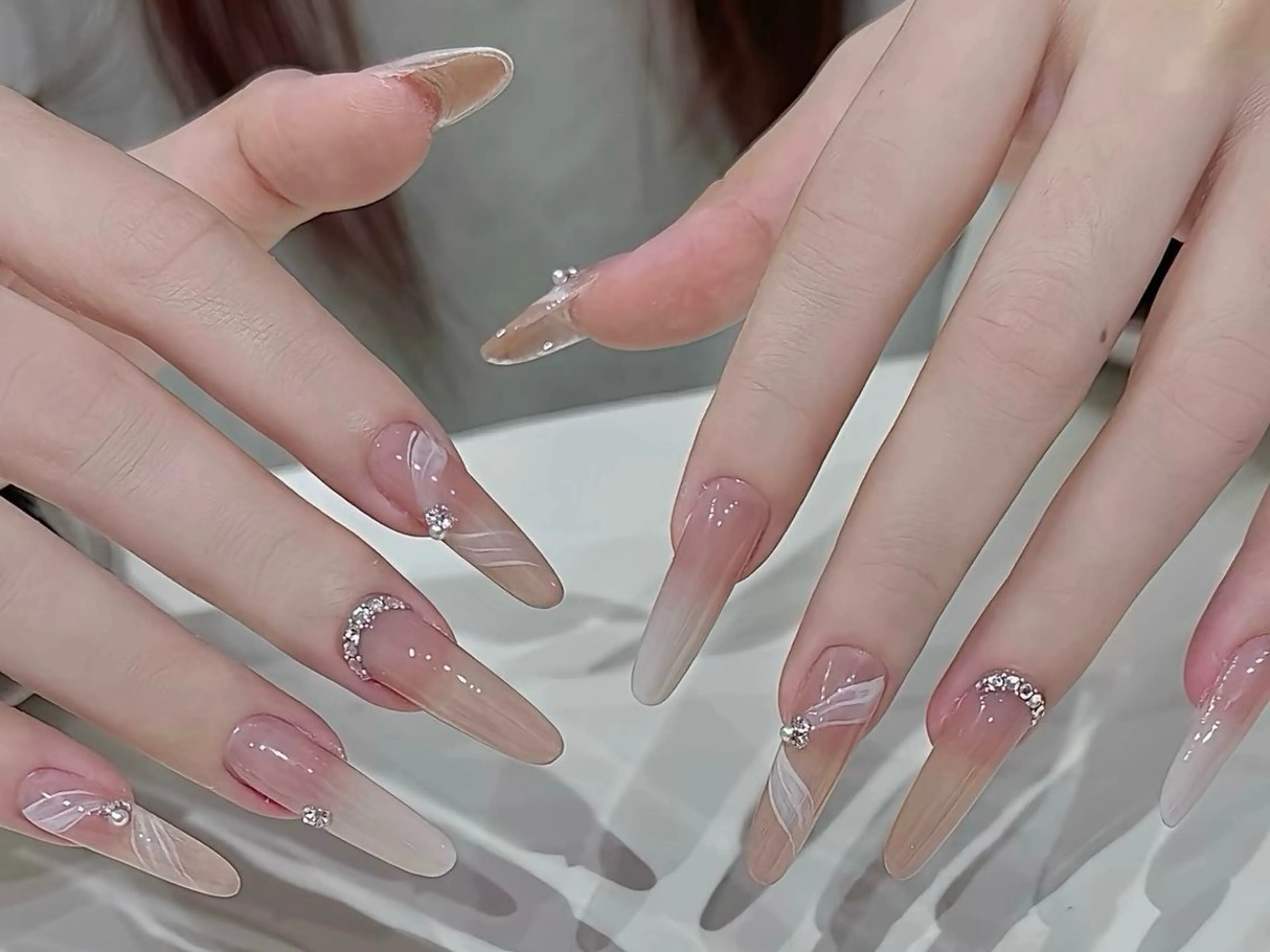 ネイル sun nail池袋 モデル募集のネイルデザイン