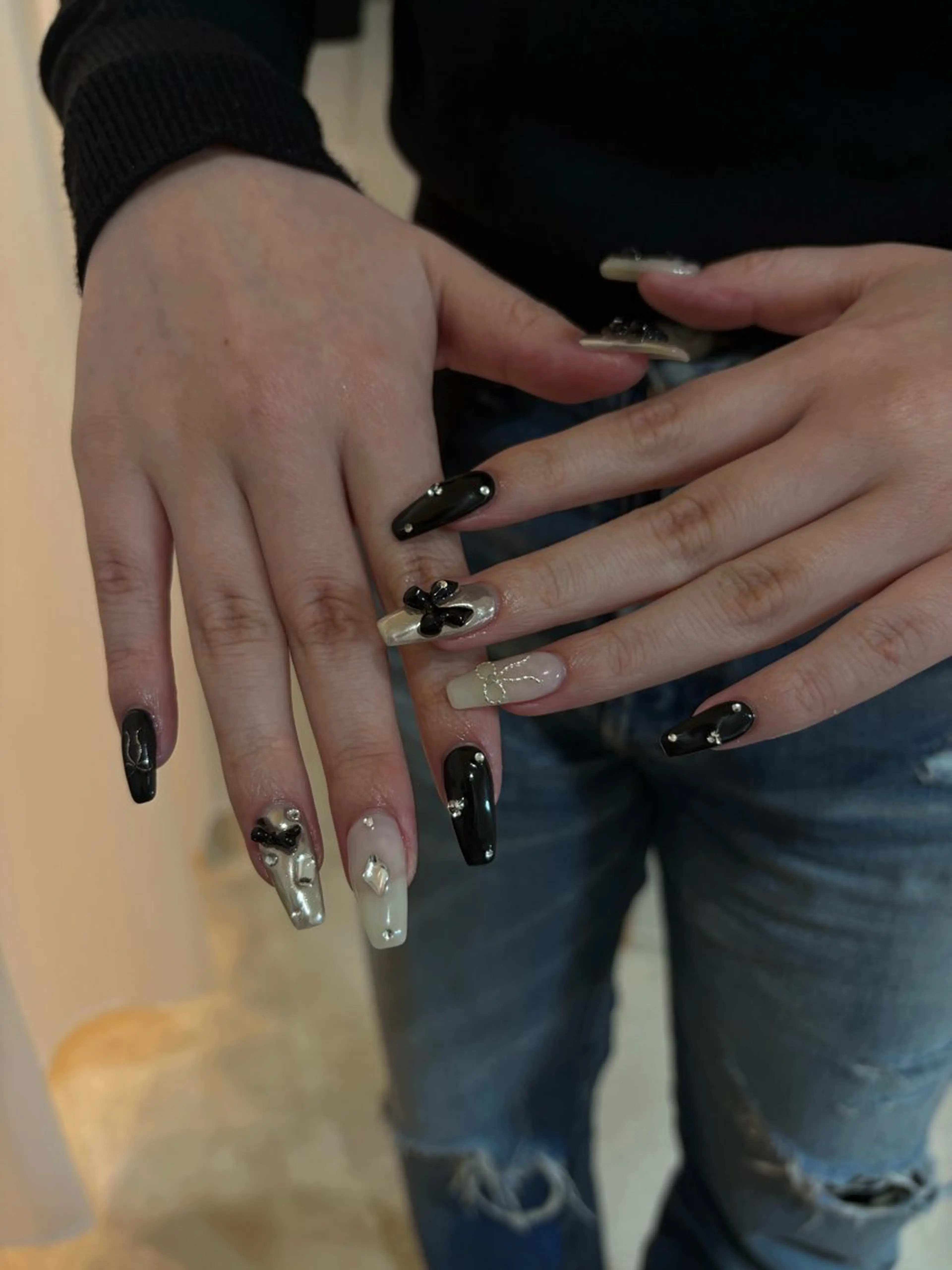 ネイル atelier moi所属・atelier moiのネイルデザイン