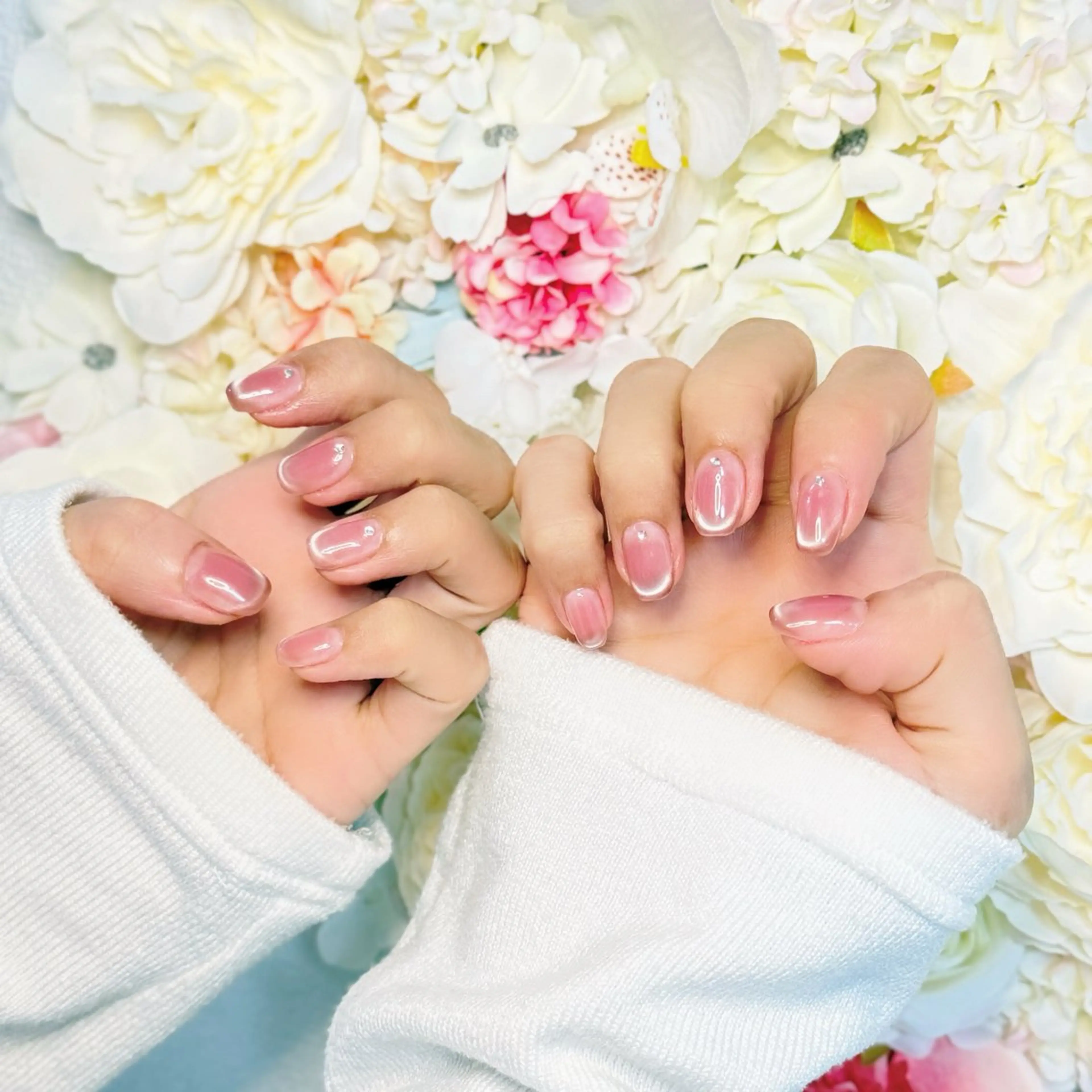 ネイル アートネイル オーロラネイル チークネイル フレンチネイル ガラスフレンチ ハンドネイル 🎀🎀YooLi Nail Salonのネイルデザイン