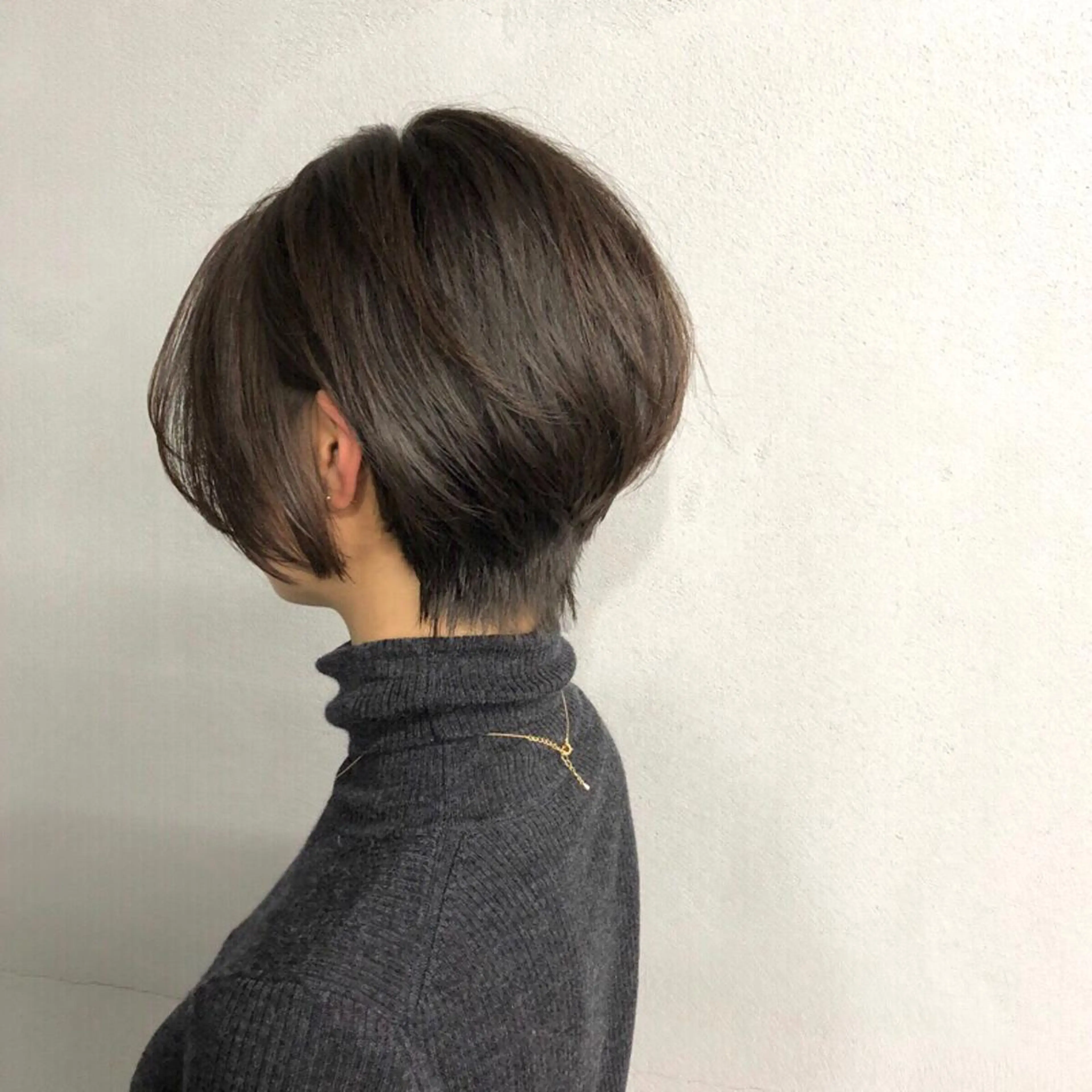 ショート カラー くびれヘア ショートヘア カット ヘアカラー トリートメント ボブ/ショート/ 白髪染め/メンズ葛西のヘアスタイル