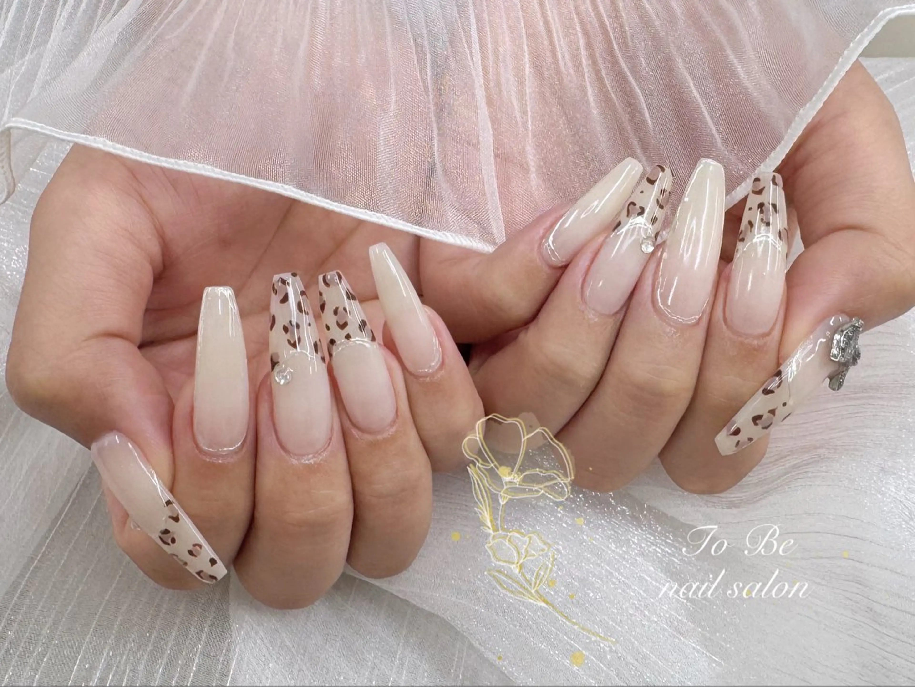 ロング ハンドネイル Nail Salon To Be珈月のネイルデザイン