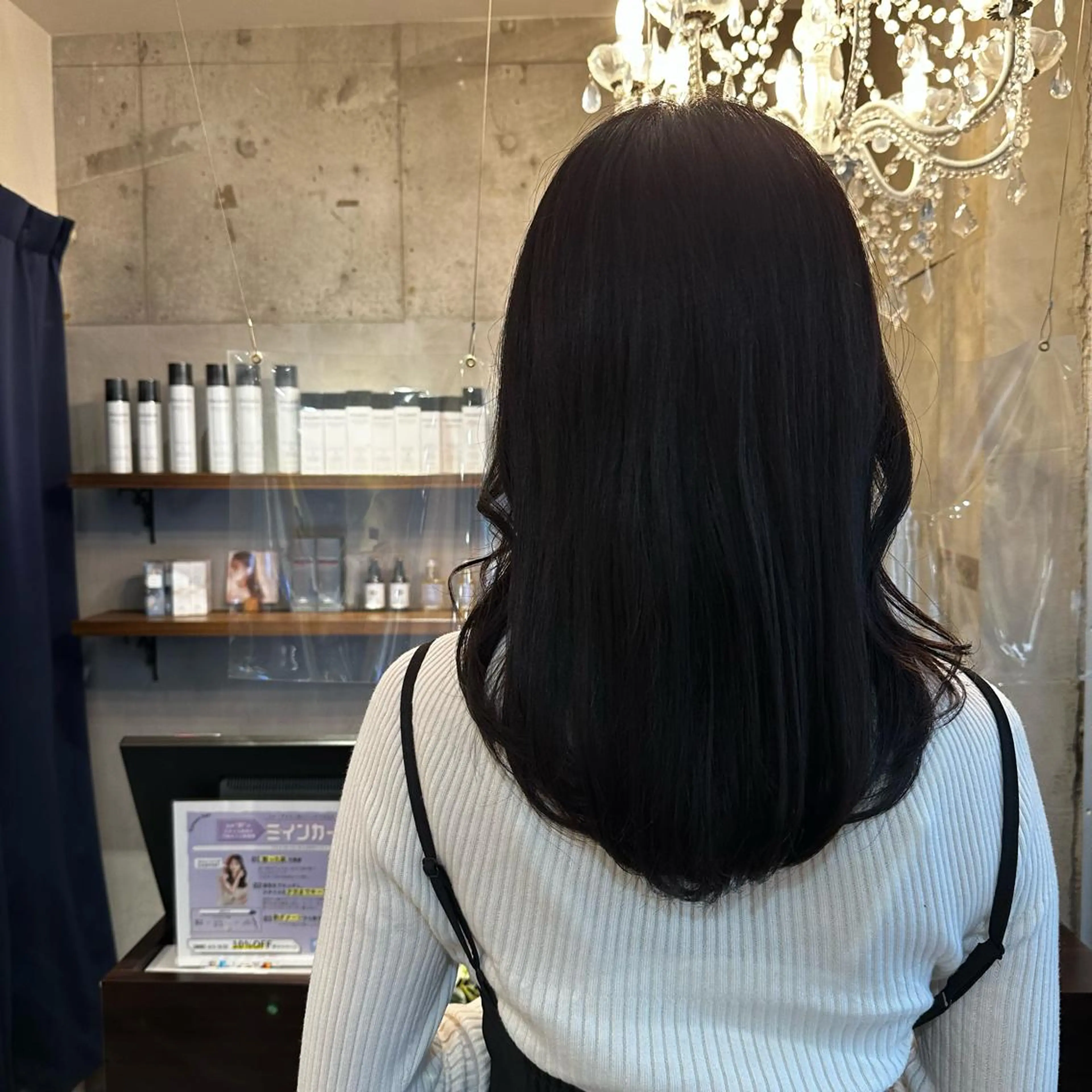 カラー 阿部 麻衣子のヘアスタイル