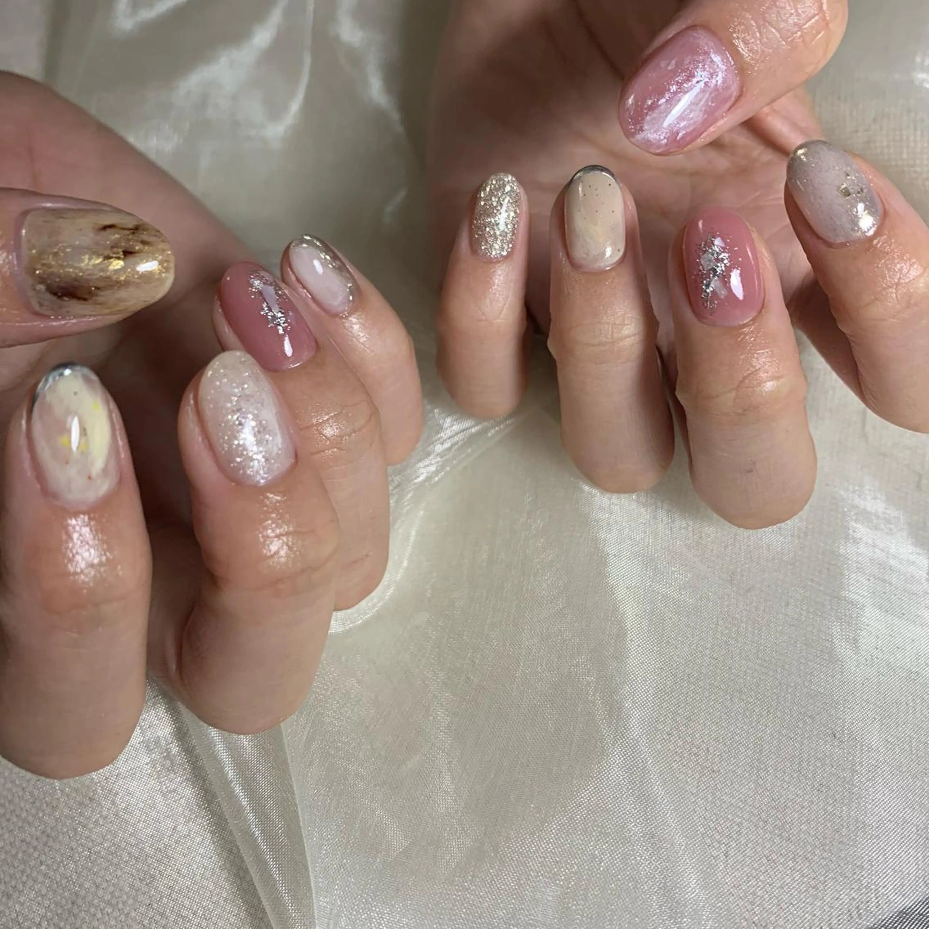 ネイル ハンドネイル repos~ルポ~所属・里見 麗のネイルデザイン