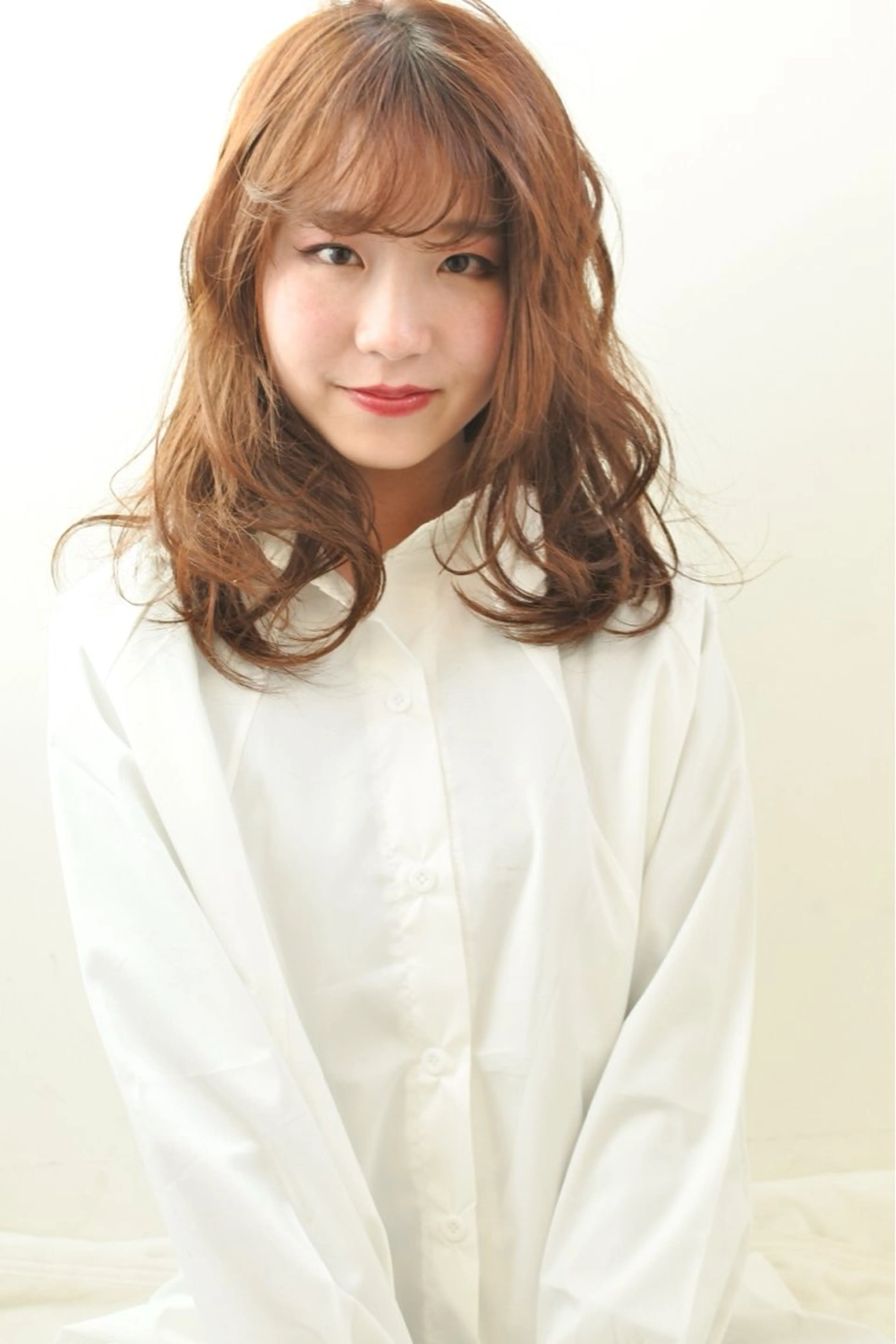 セミロング カラー hair room a-to所属・前出 福生のヘアスタイル