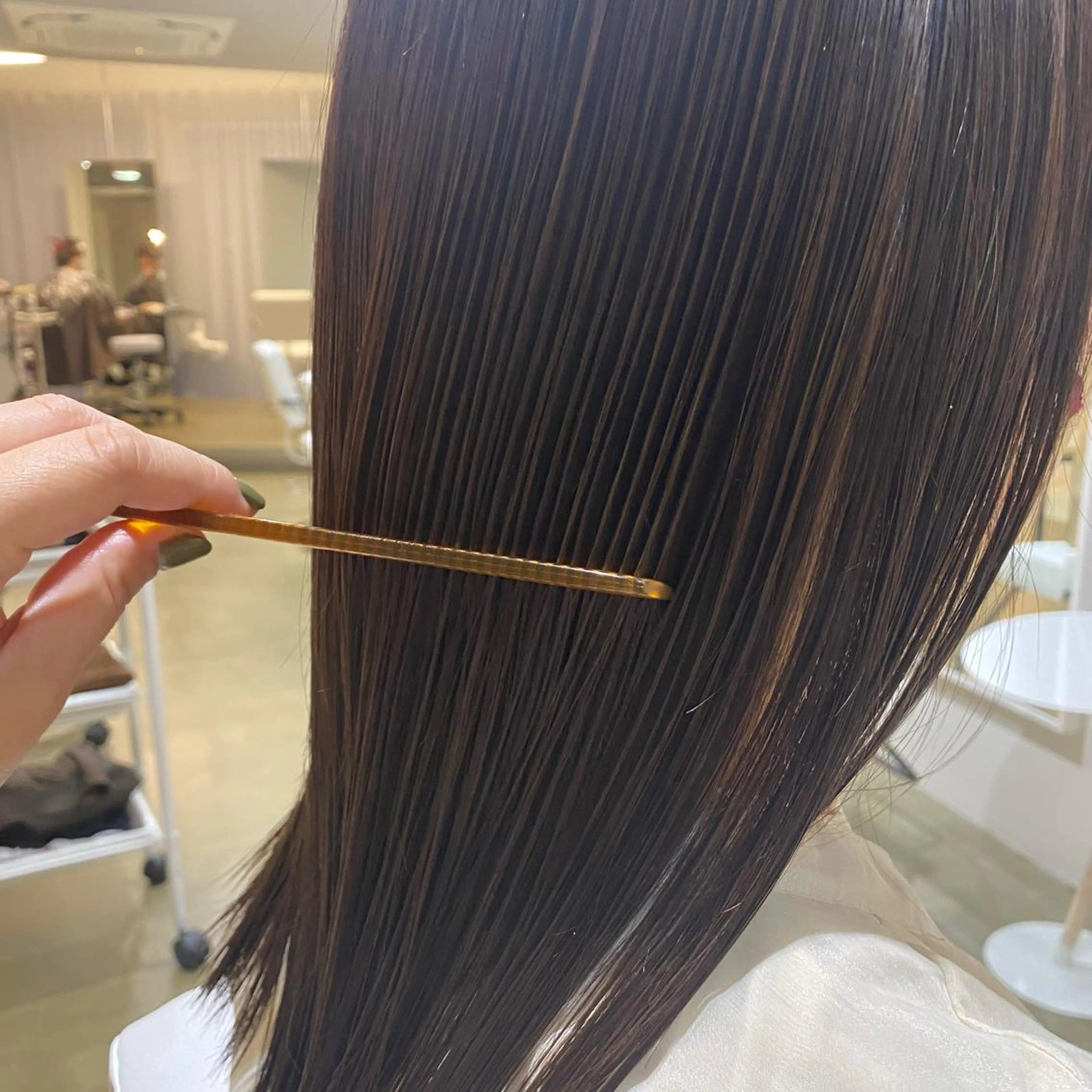 セミロング 縮毛矯正 I nagiのヘアスタイル