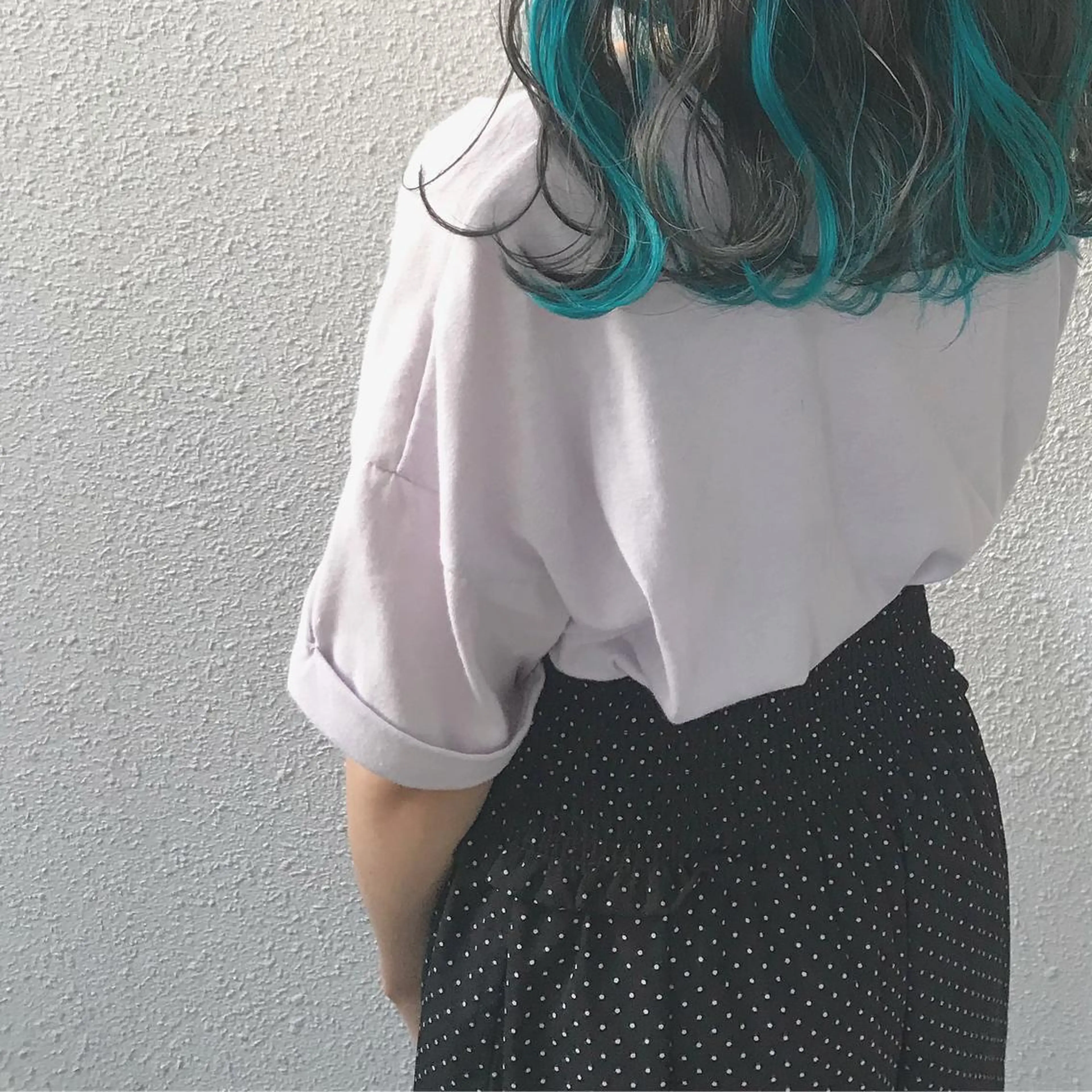 セミロング カラー ブリーチ ブルーカラー インナーカラー インナーカラー/天神 ブリーチ/吉田のヘアスタイル