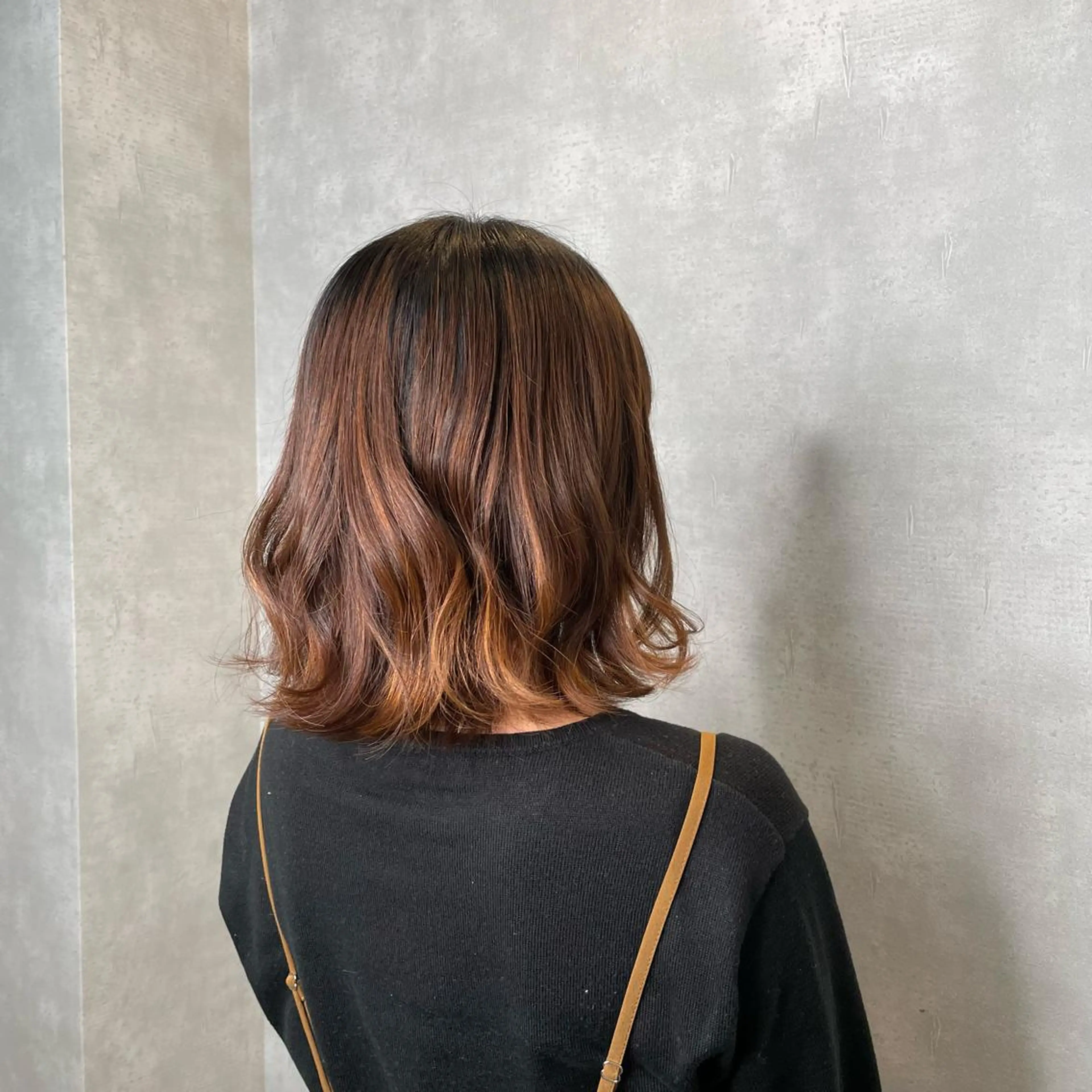 ミディアム ミディアムパーマ ボブ 外ハネヘア BLEACHI桜田店所属・BLEACHI桜田店 西澤元気のヘアスタイル