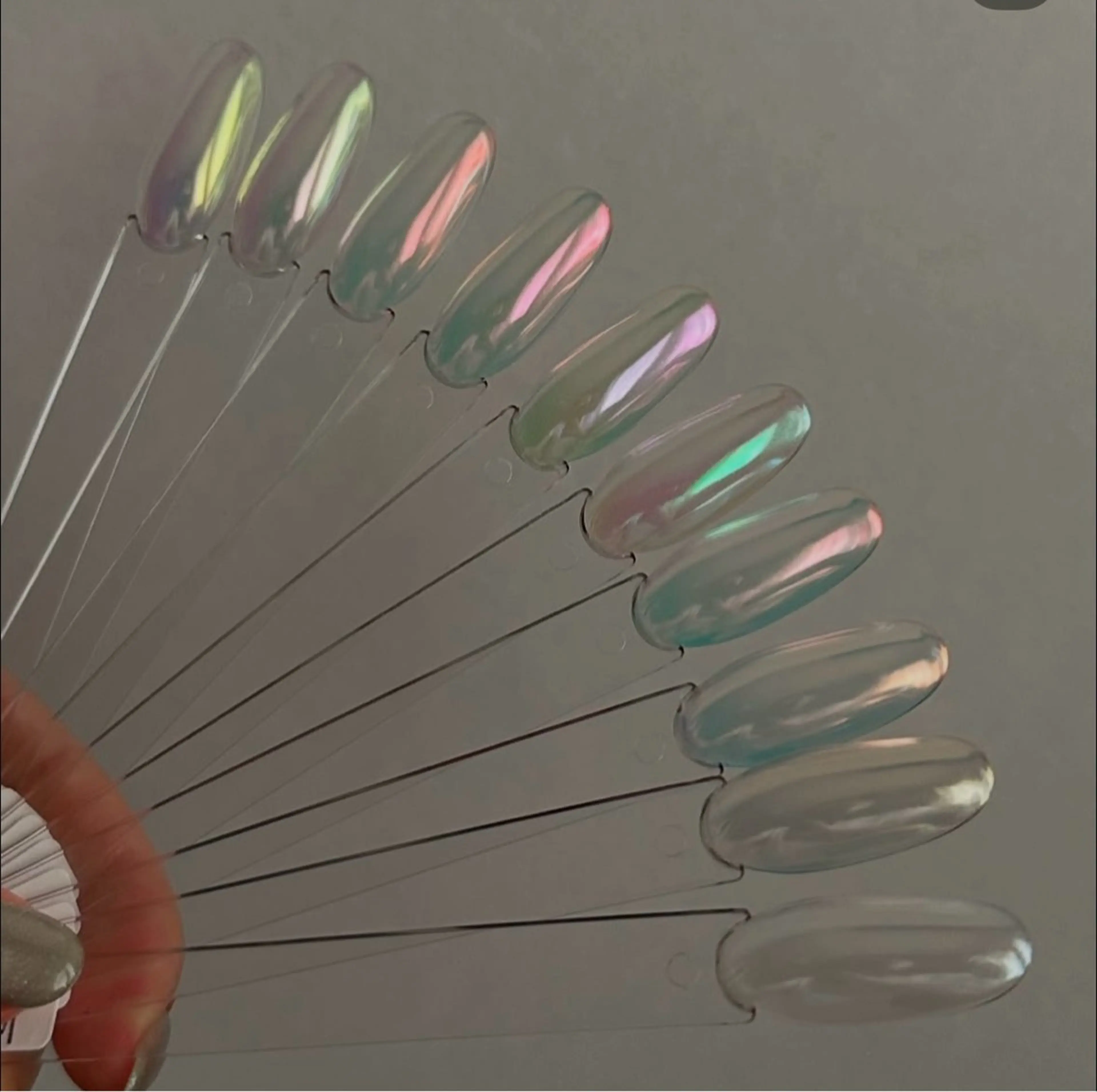 【パラジェル使用】オーロラネイル➕オフの写真