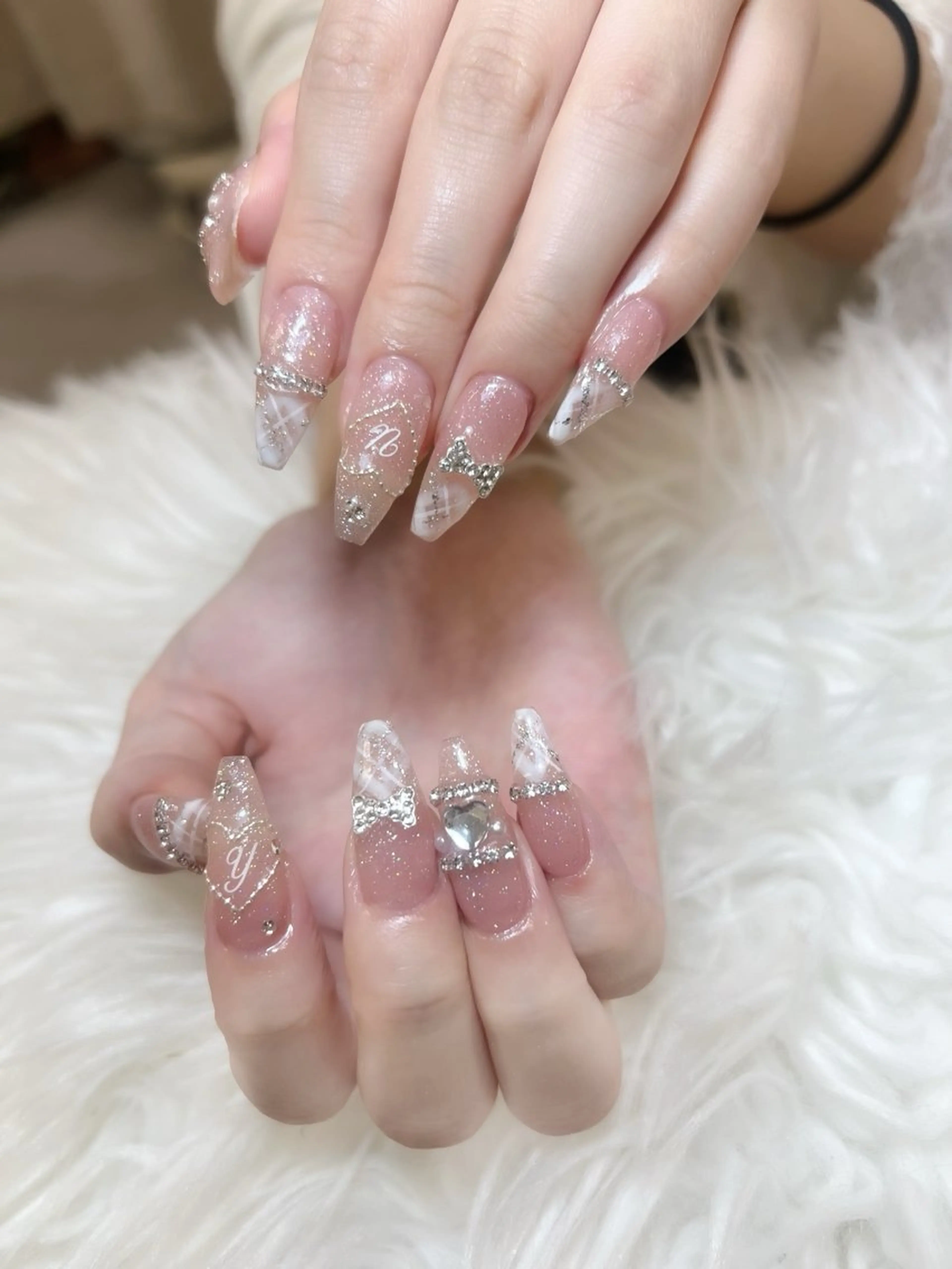 ネイル ハンドネイル Anh 歌舞伎町のネイルデザイン