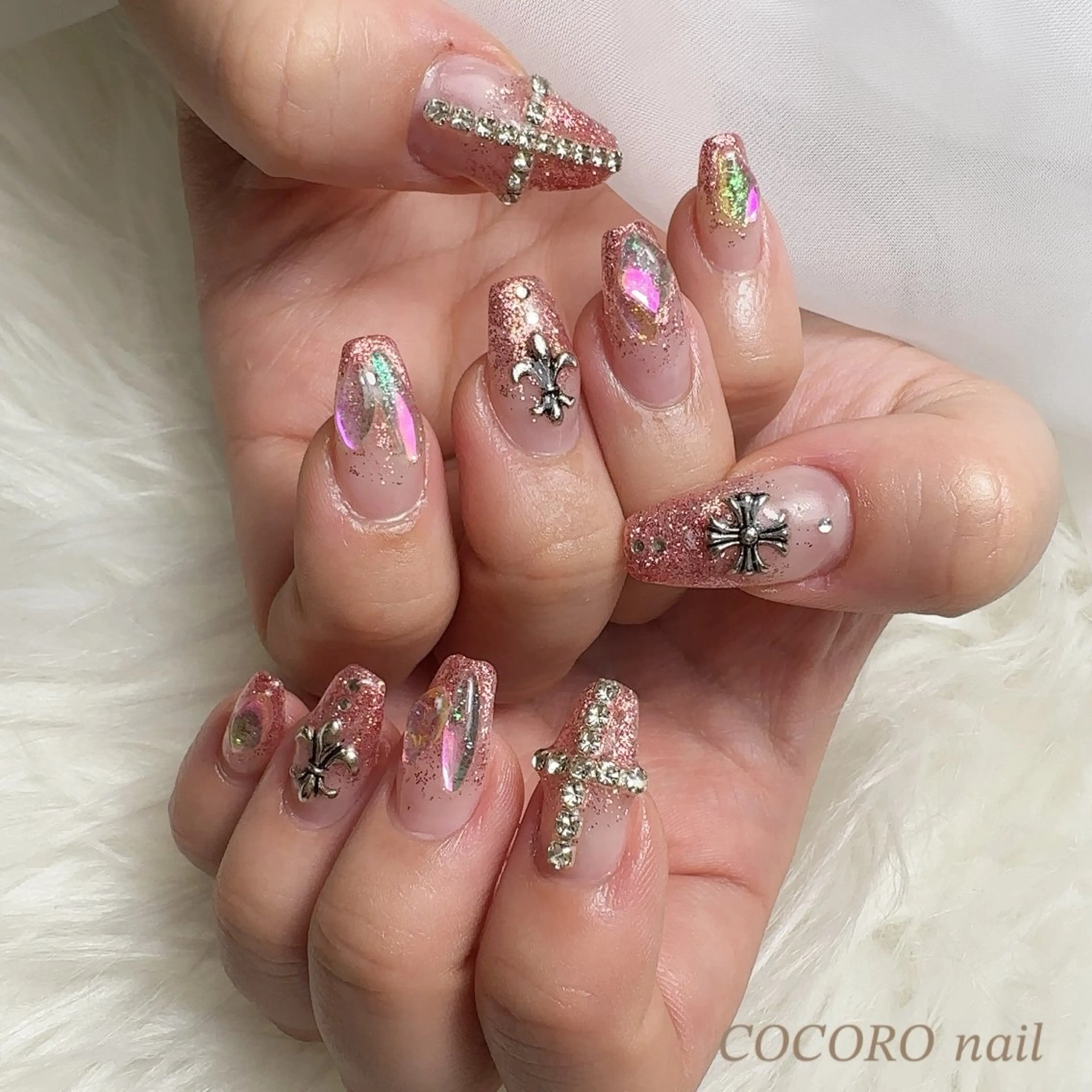 ネイル AKI ♥︎のネイルデザイン