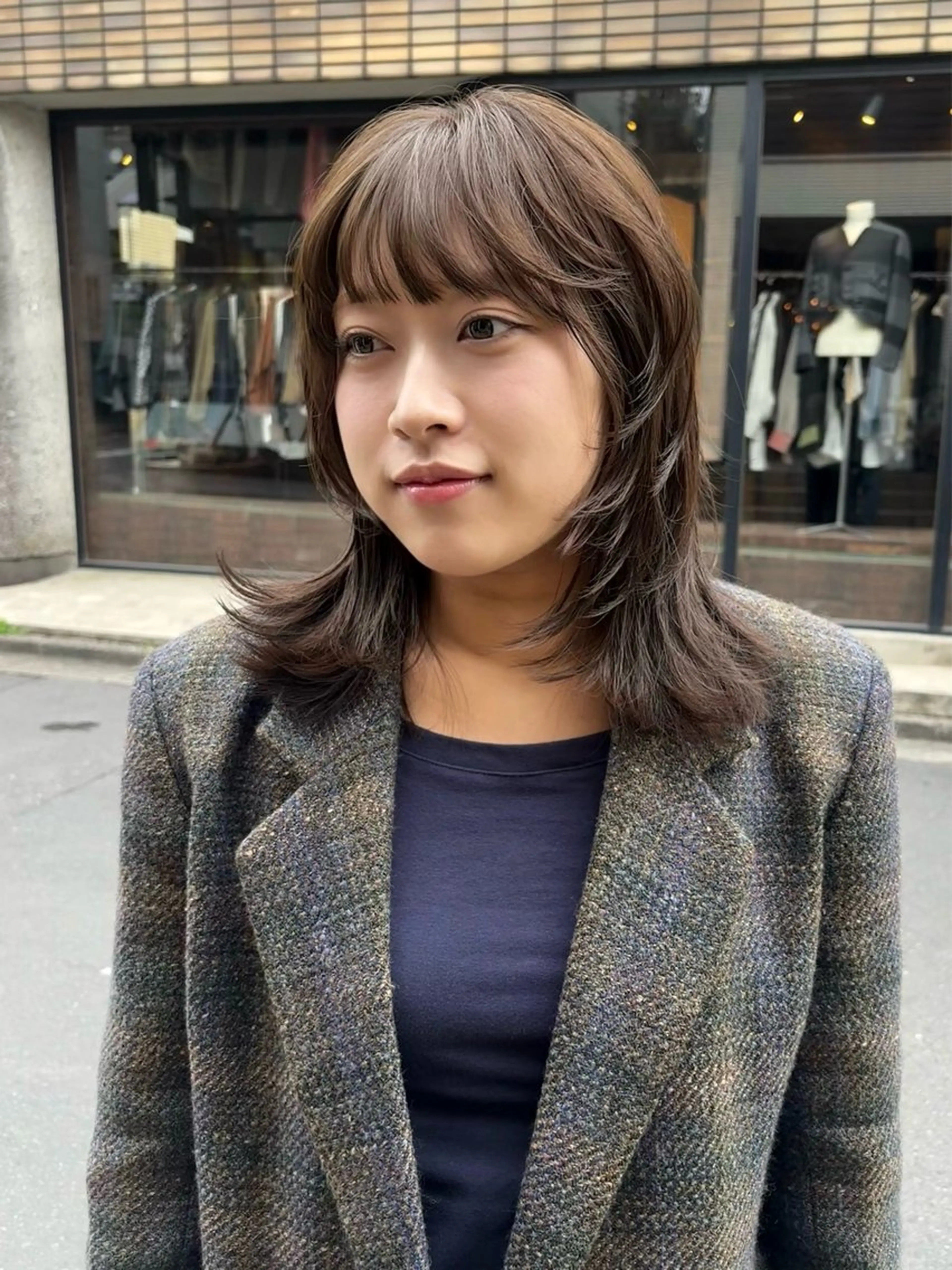 ミディアム カラー パーマ カット ヘアカラー レイヤー/透明感/ ブリーチなし/わかなのヘアスタイル