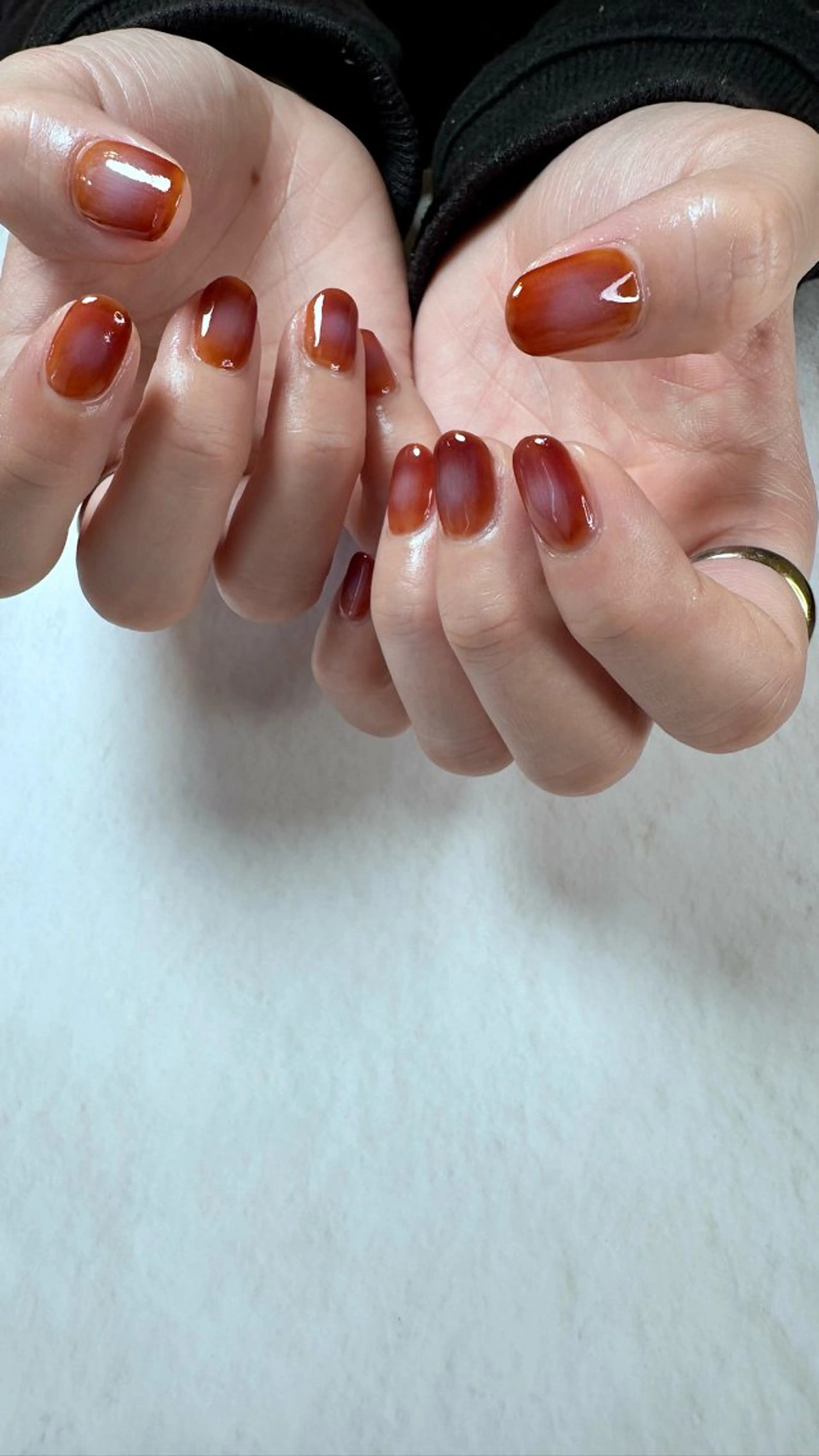 ネイル チークネイル ニュアンスネイル Atelier Ariのネイルデザイン