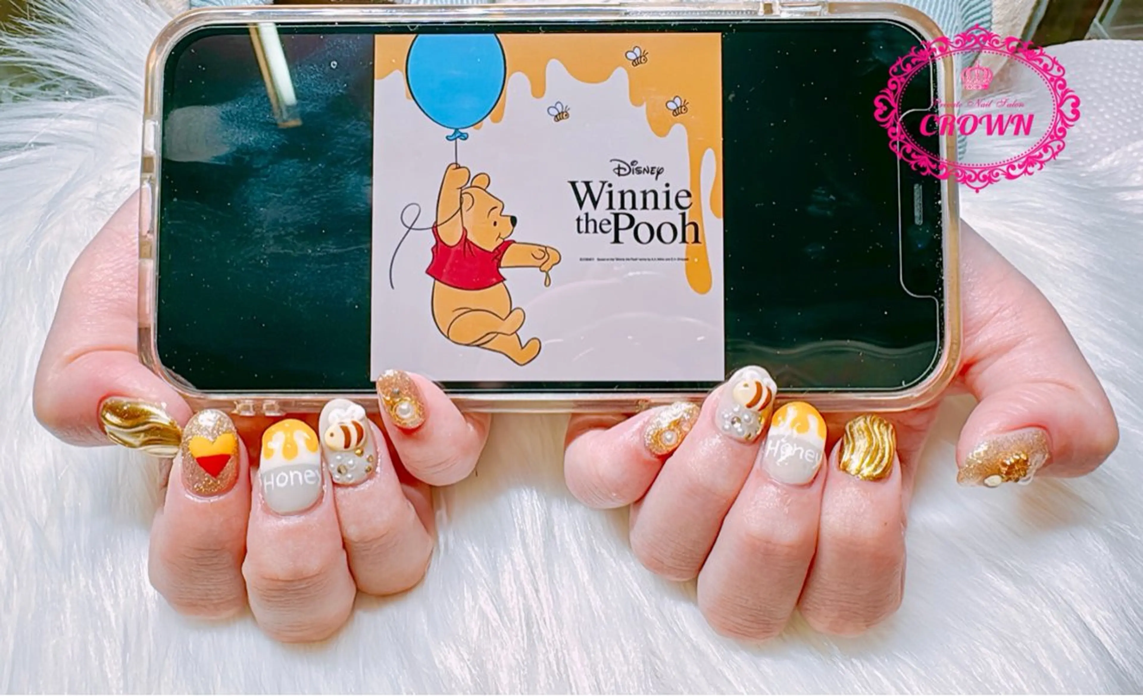 ネイル CROWN プライベートサロンのネイルデザイン