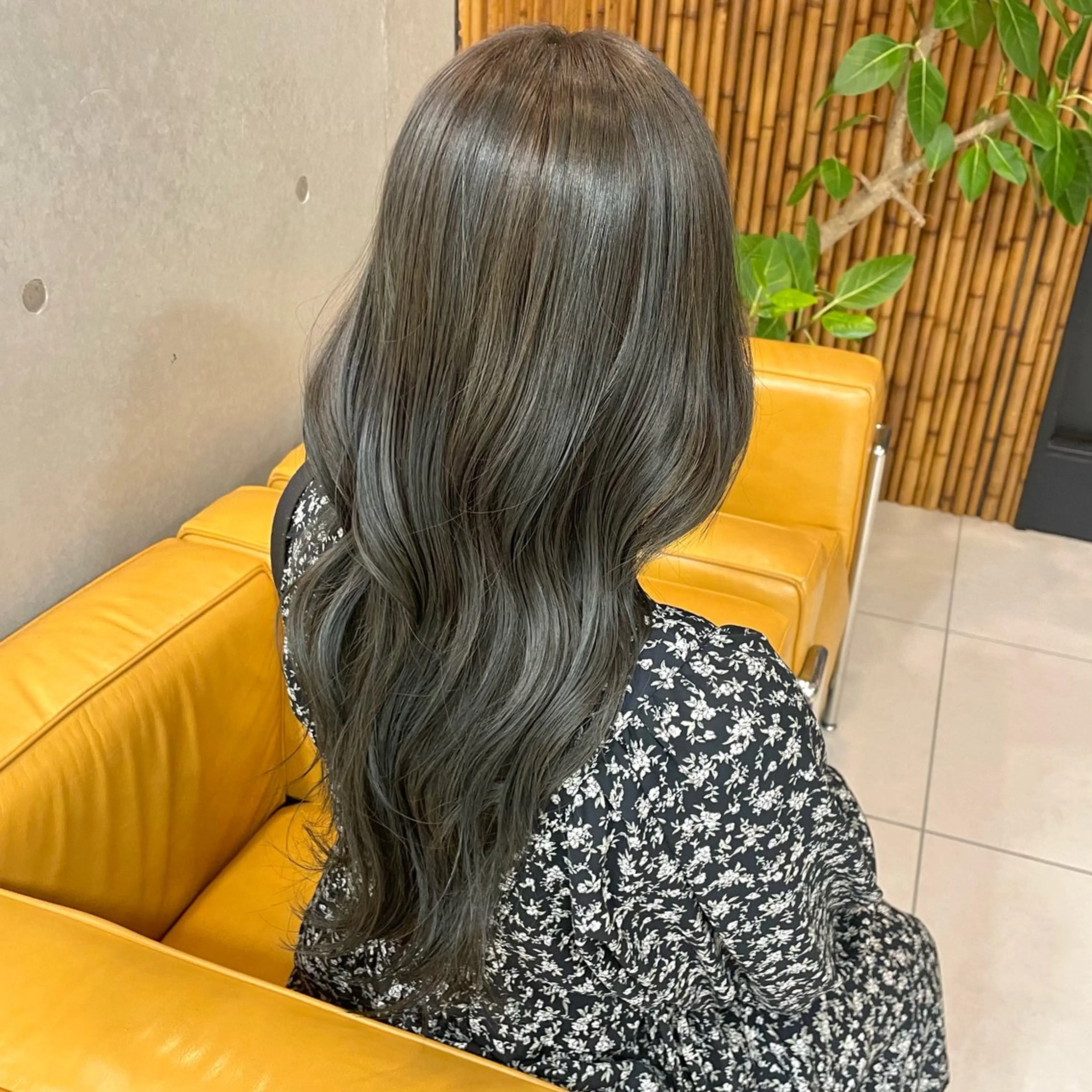 ロング カラー ヘアアレンジ ブリーチ 竹脇 美奈のヘアスタイル