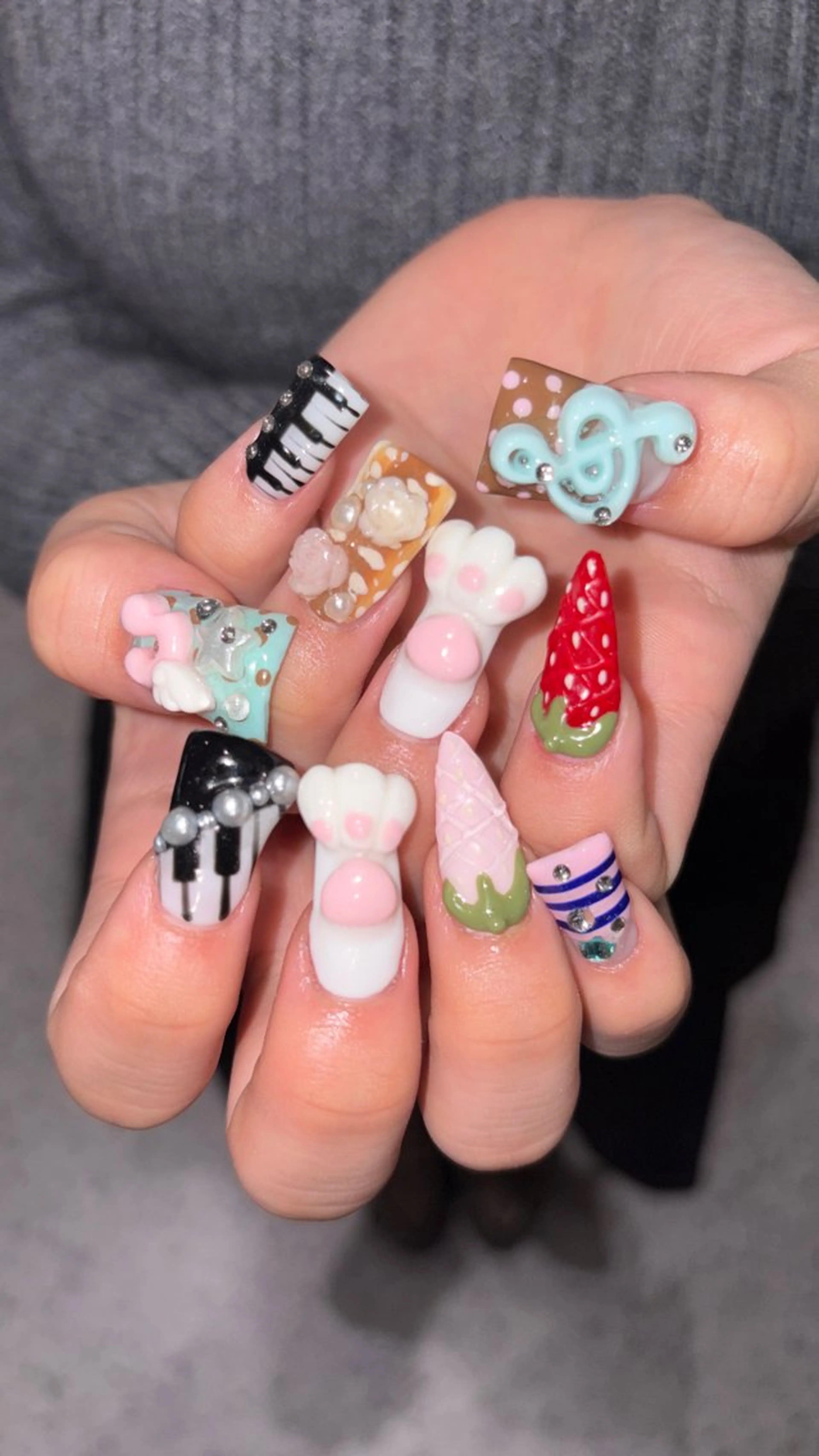 ネイル nail＆eye👙 /Komachi❤️のヘアスタイル