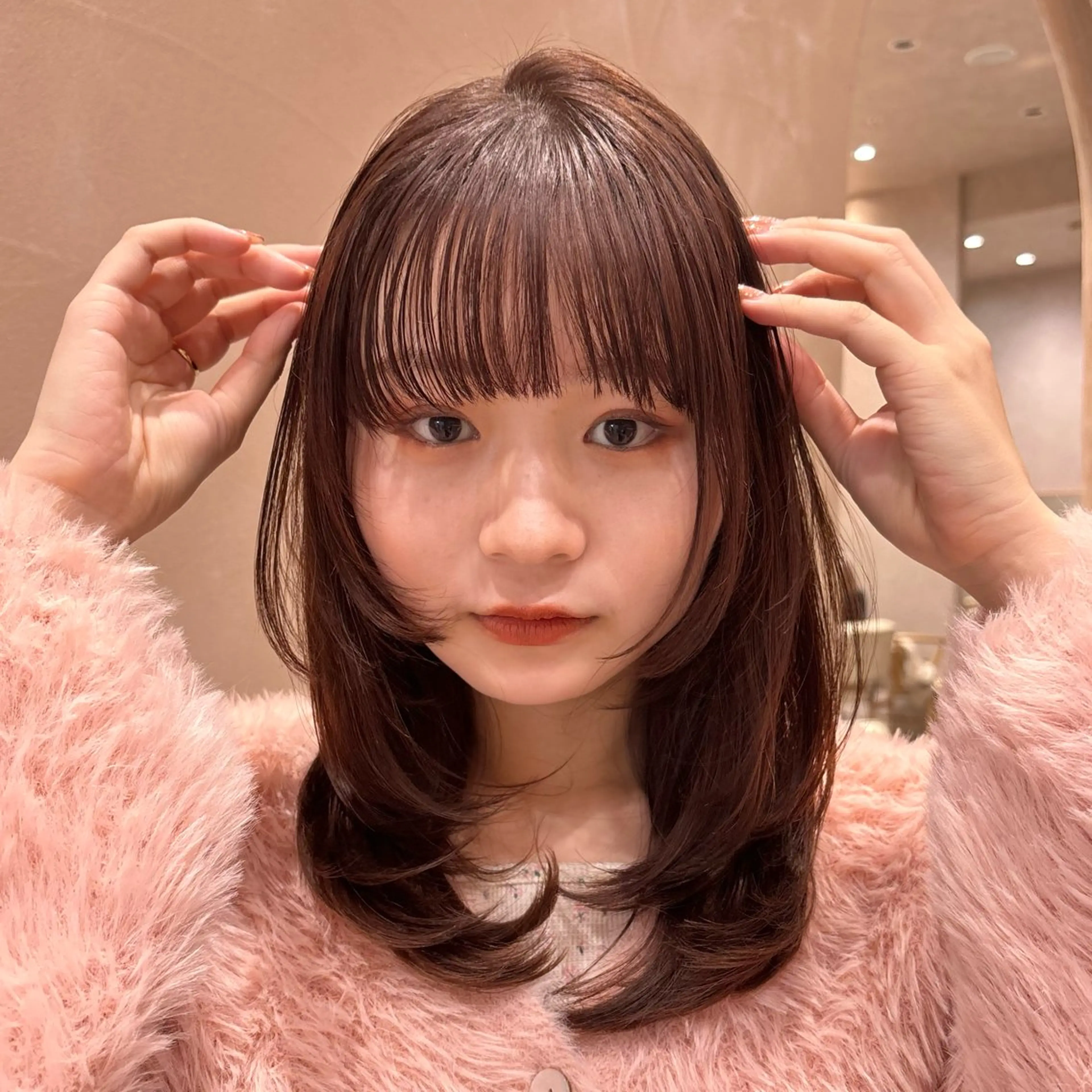 ミディアム レイヤーカット ヘアカラー トリートメント 🍒ばばみさき/ マンツーマン施術🍒のヘアスタイル