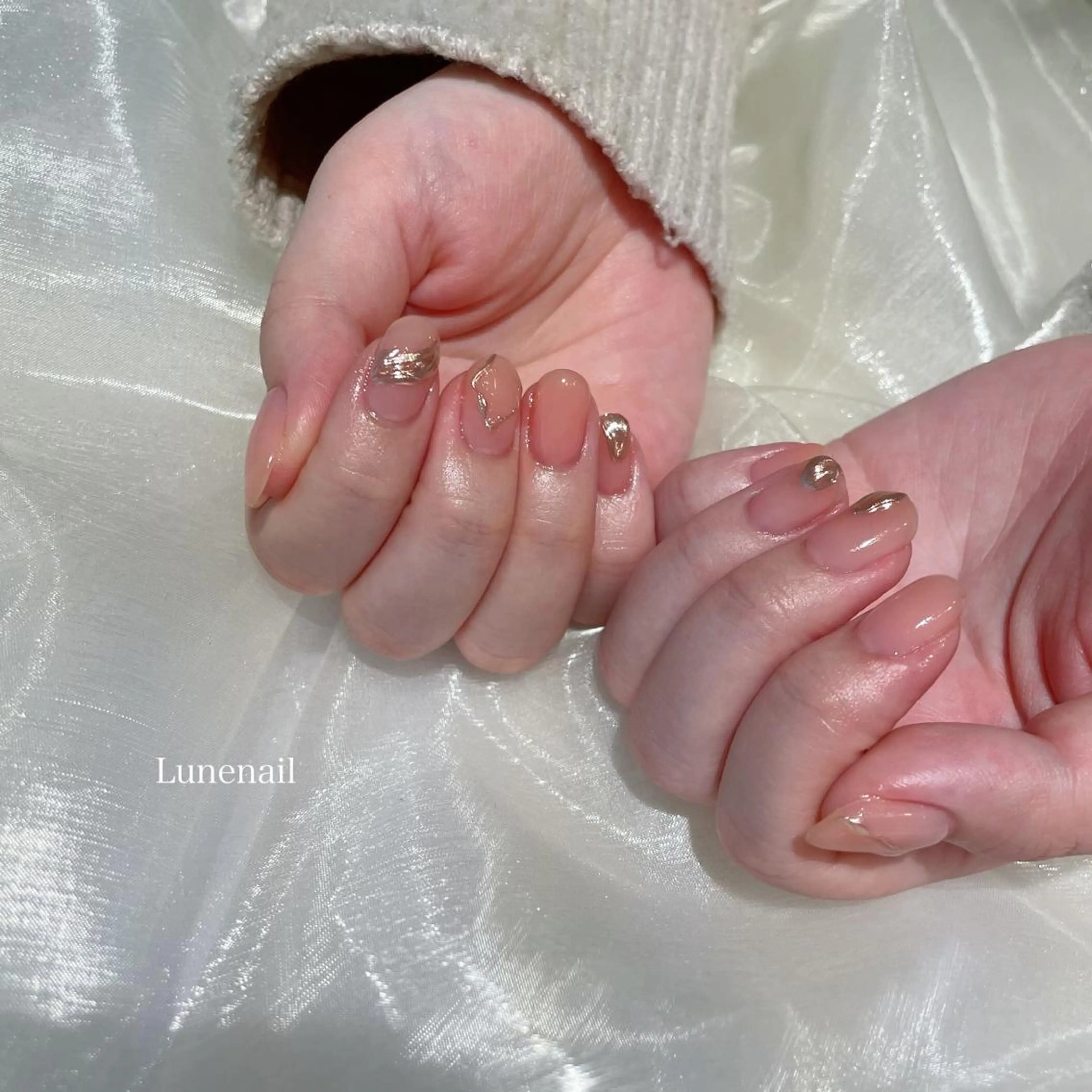 ネイル ミラーネイル ハンドネイル Lunenail所属・Lune nailのネイルデザイン