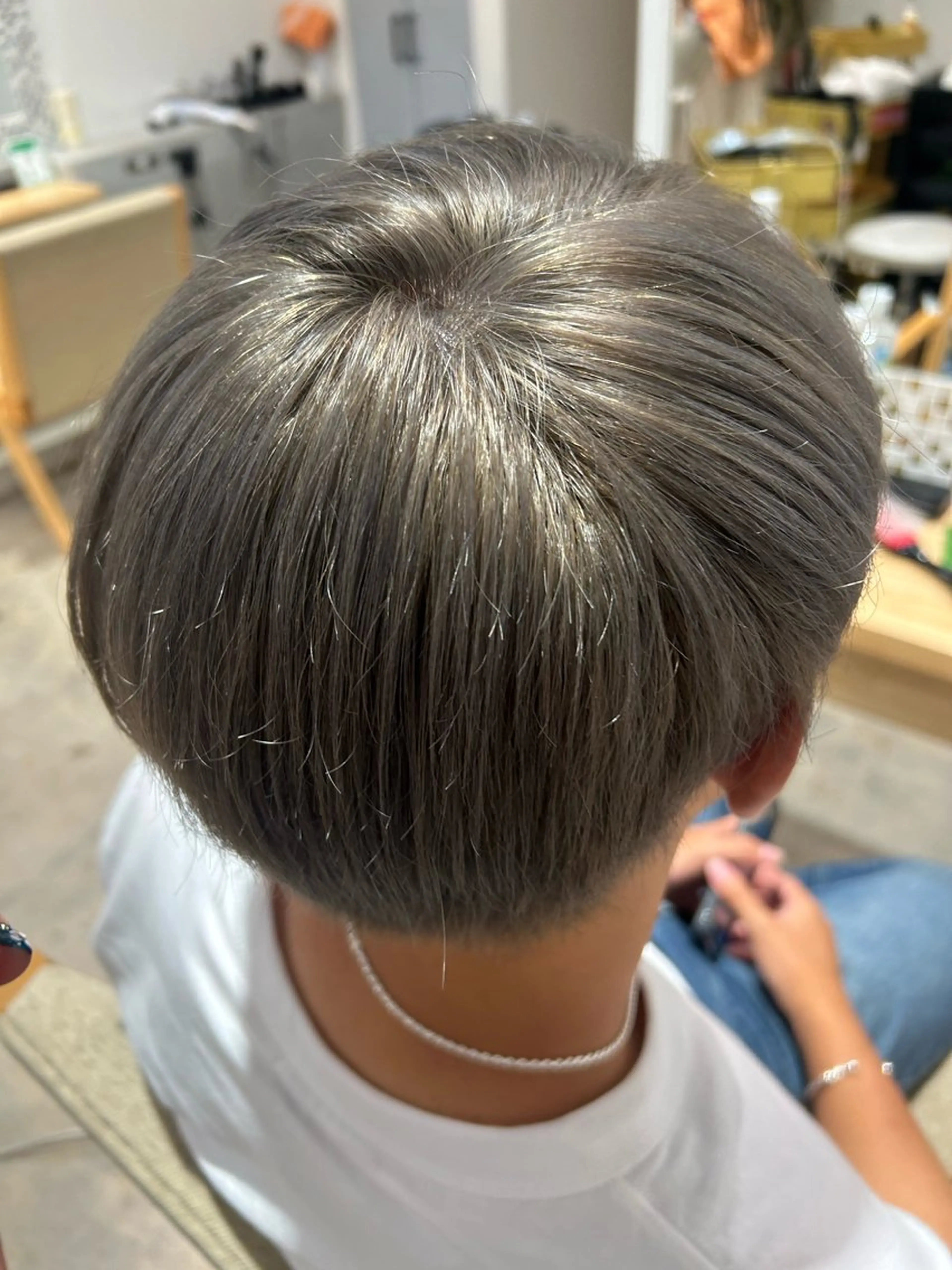 🎀明るくしたい人必見‼️🎀ブリーチオンカラー🎀（ロング料金あり）の写真