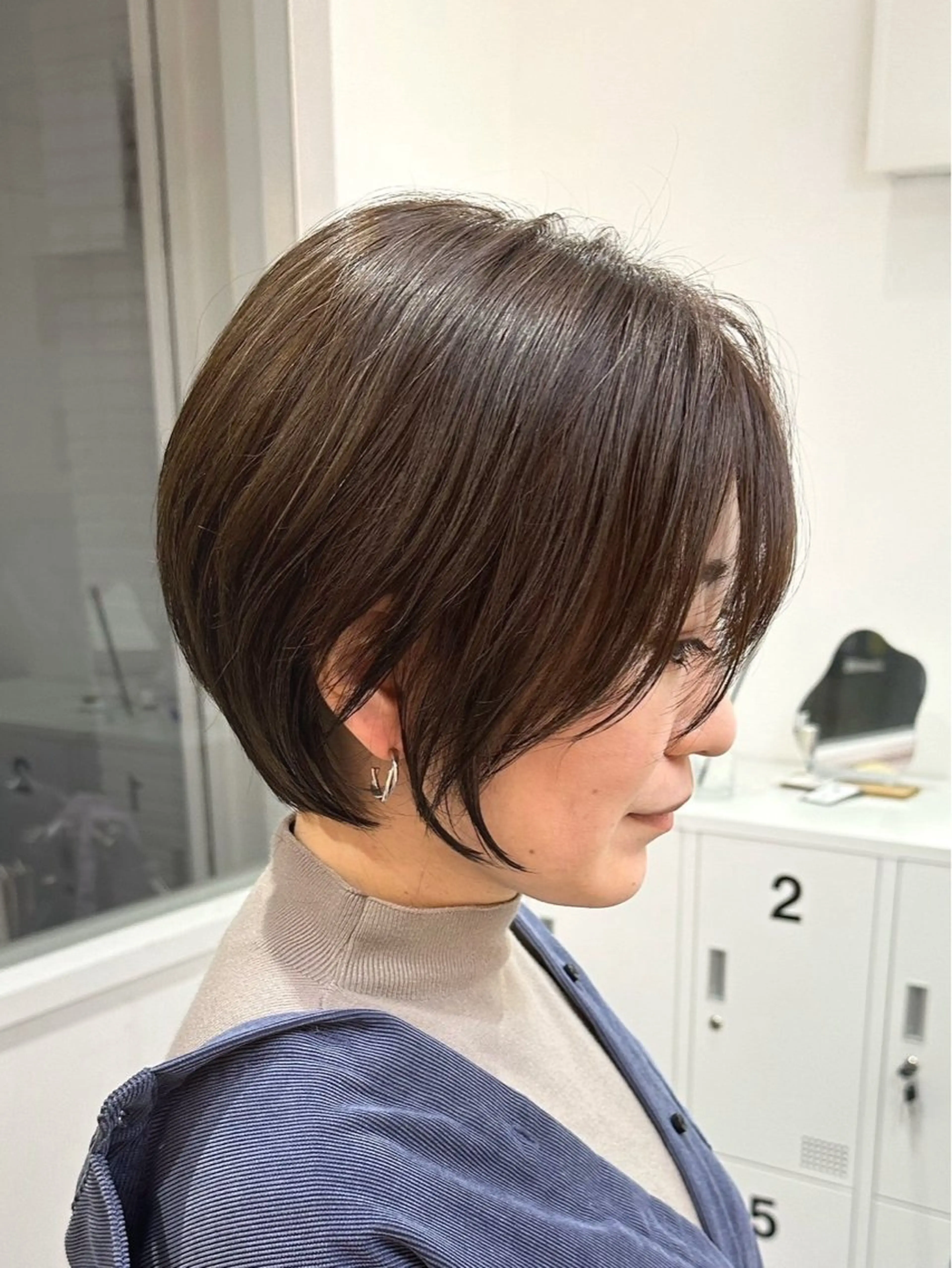 ショート カラー ベージュカラー ブラウンカラー ダークブラウン オリーブブラウン hair salon suiw所属・suiw ♡AYA♡のヘアスタイル