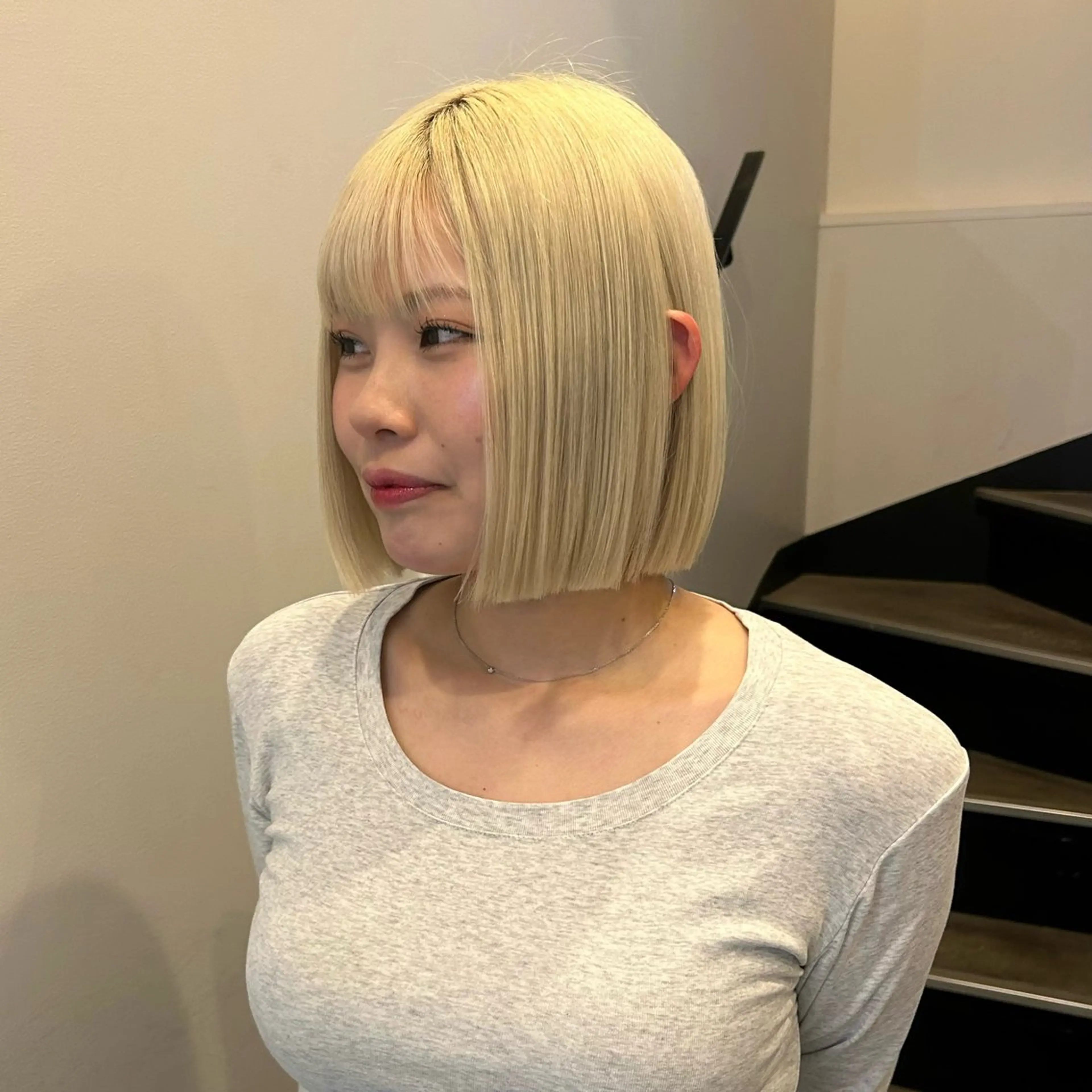 ショート カット PAUSE所属・ひな🐥ハイトーン/ レイヤーカット🍀のヘアスタイル