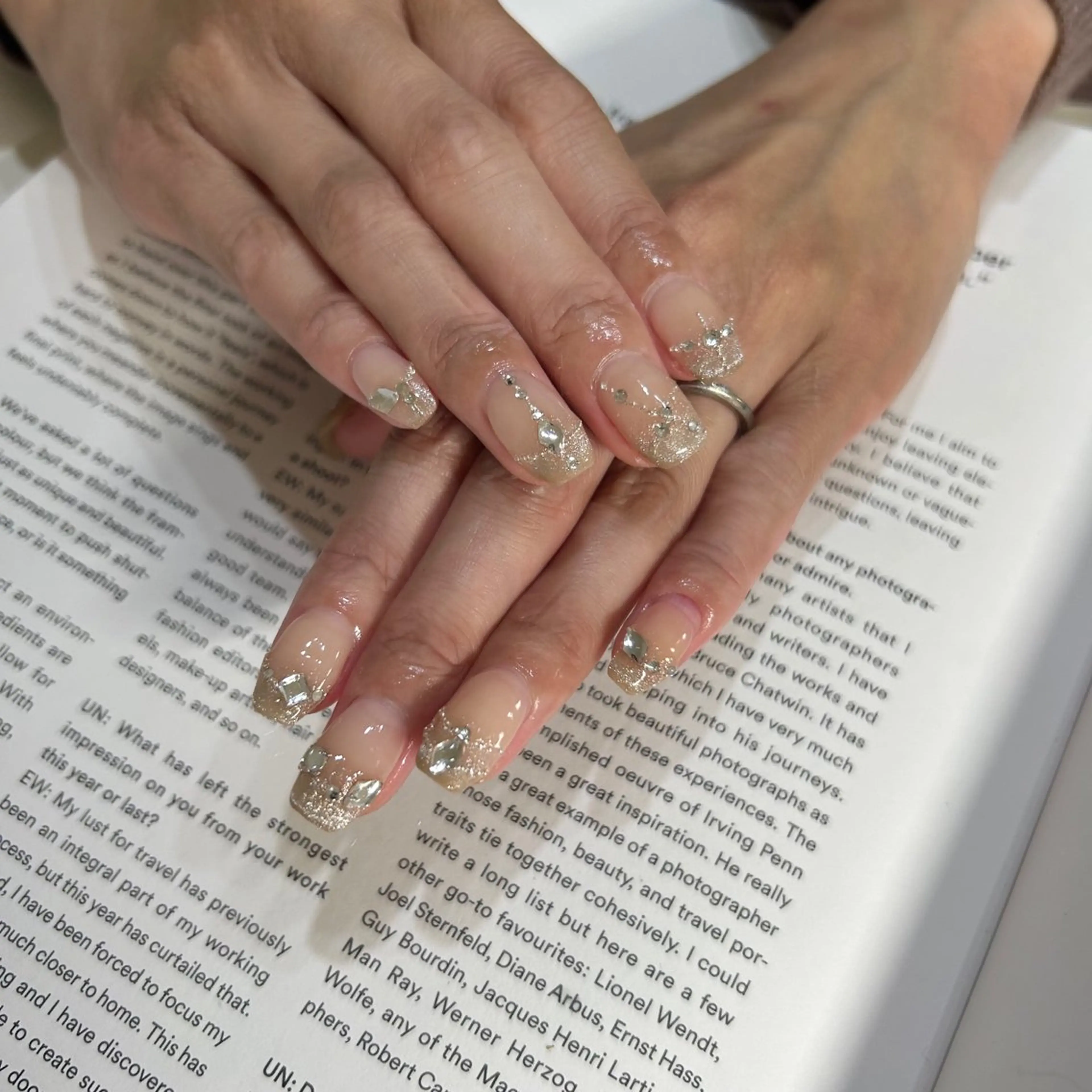 ネイル ブルー フットネイル ジェルネイル キラキラネイル 韓国ネイル RooM -produce by maynail-所属・RooM -mizuki-のネイルデザイン