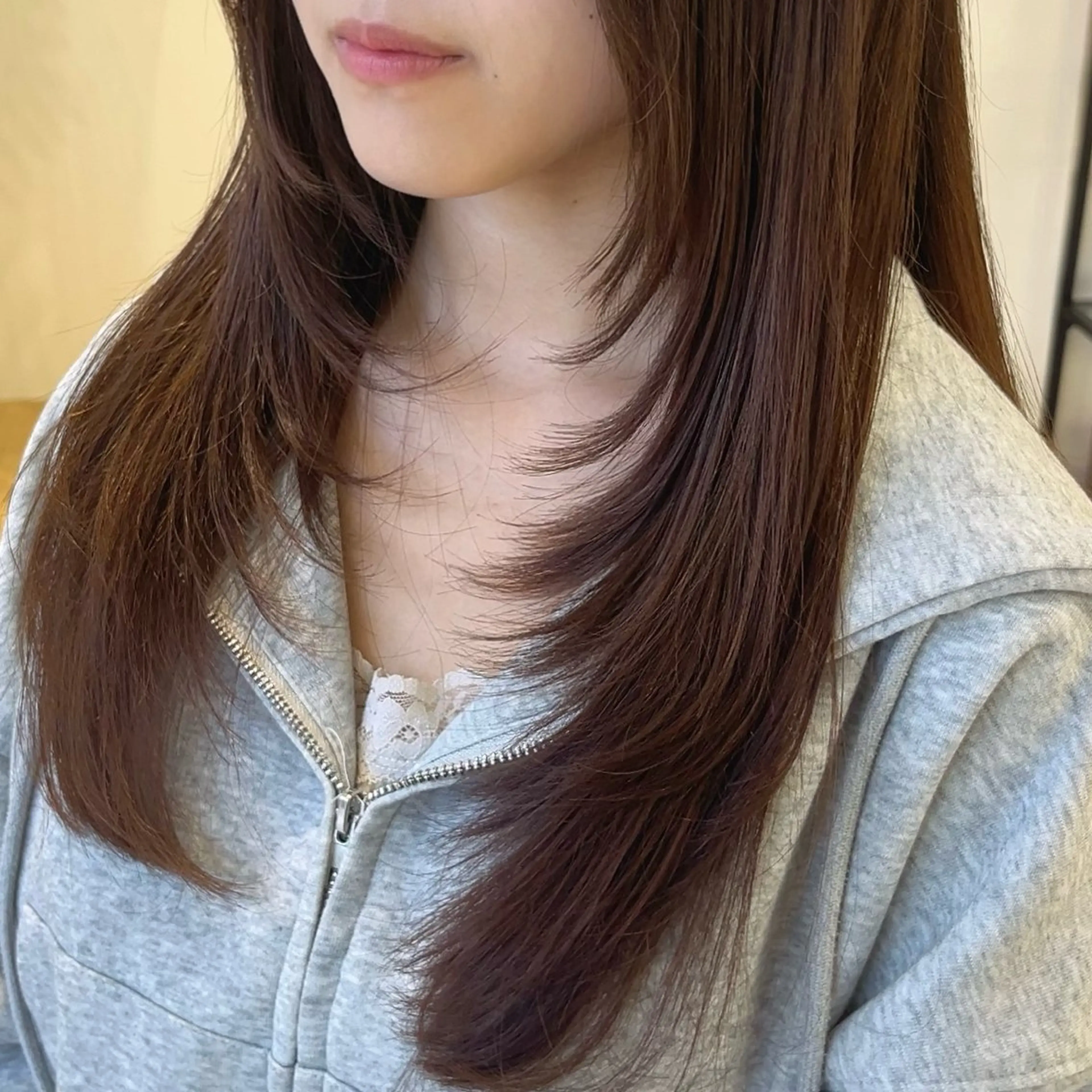 ロング misato/レイヤ ー/暖色カラーのヘアスタイル