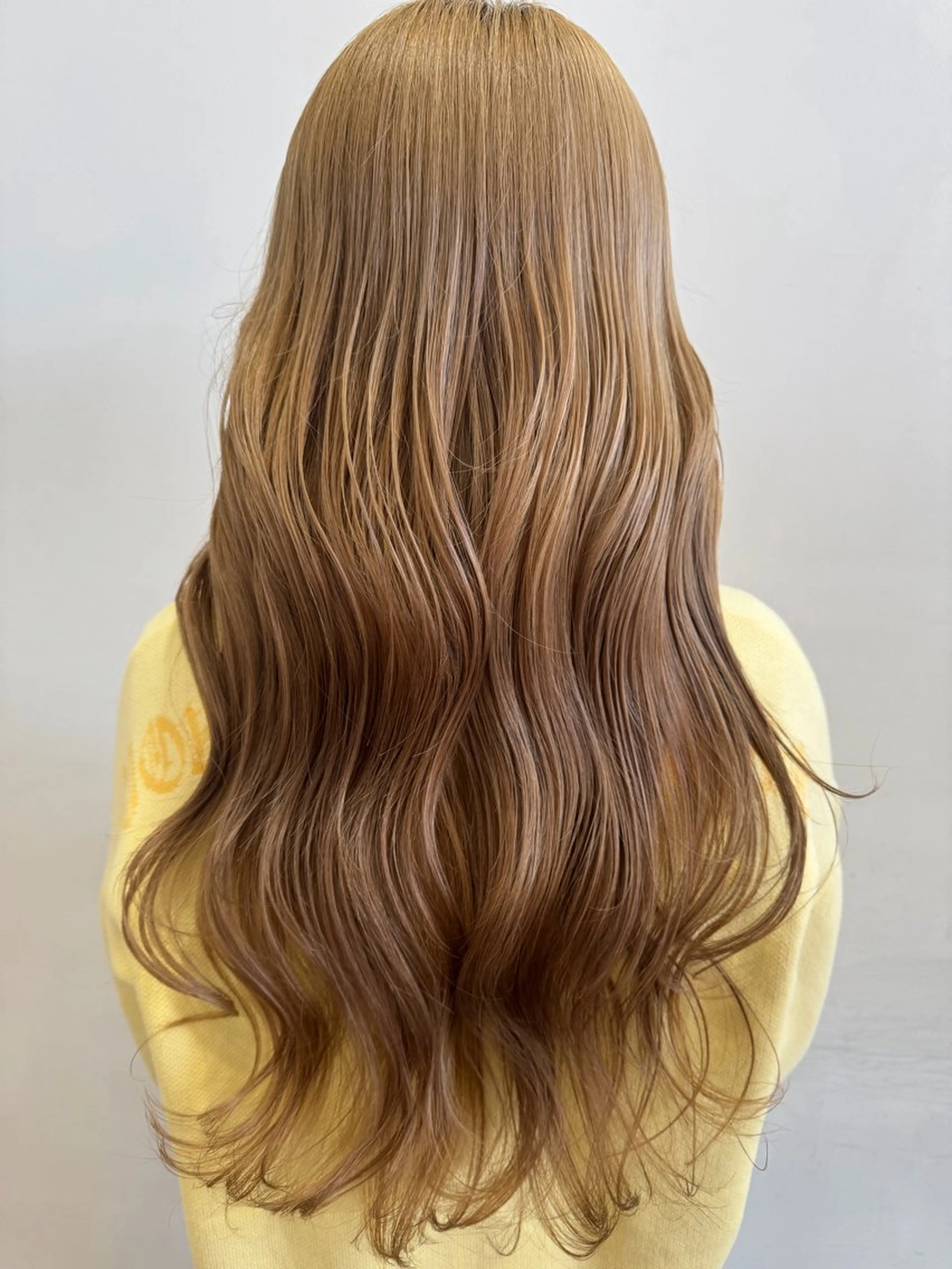 ロング カラー 小平 琳のヘアスタイル