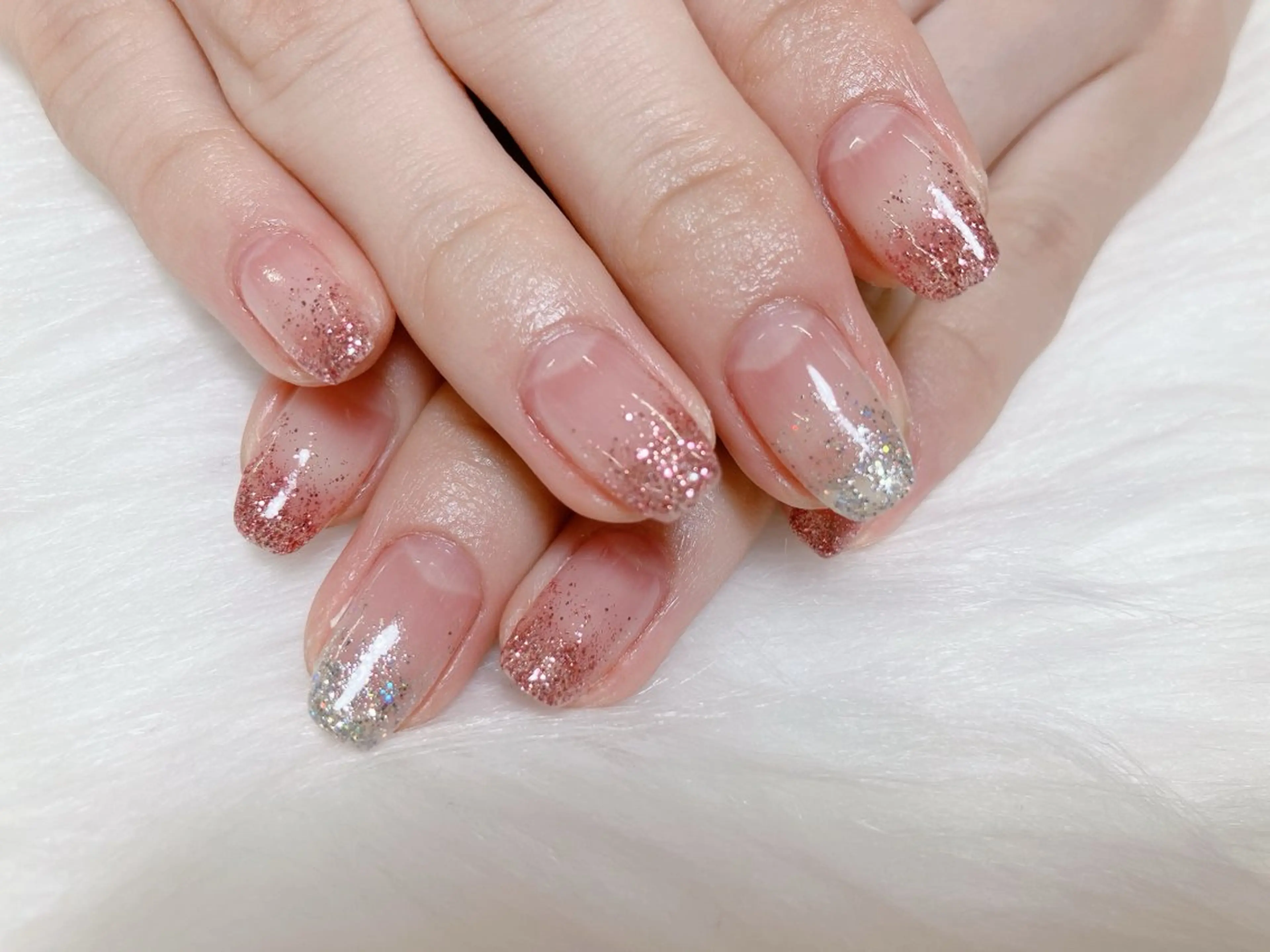 ネイル 綱島 佳恵のネイルデザイン