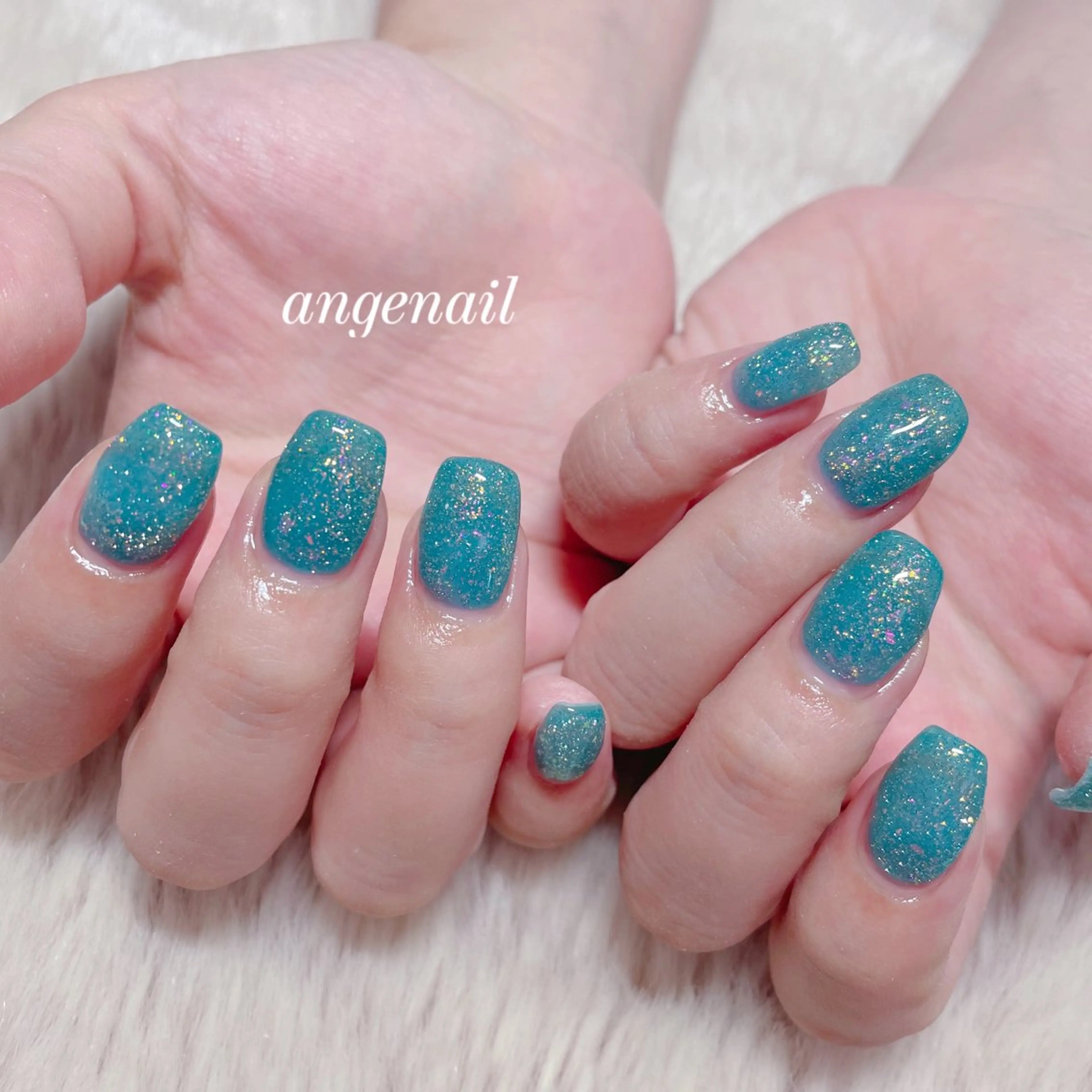 ネイル ハンドネイル オーナーネイリスト MAKIのネイルデザイン