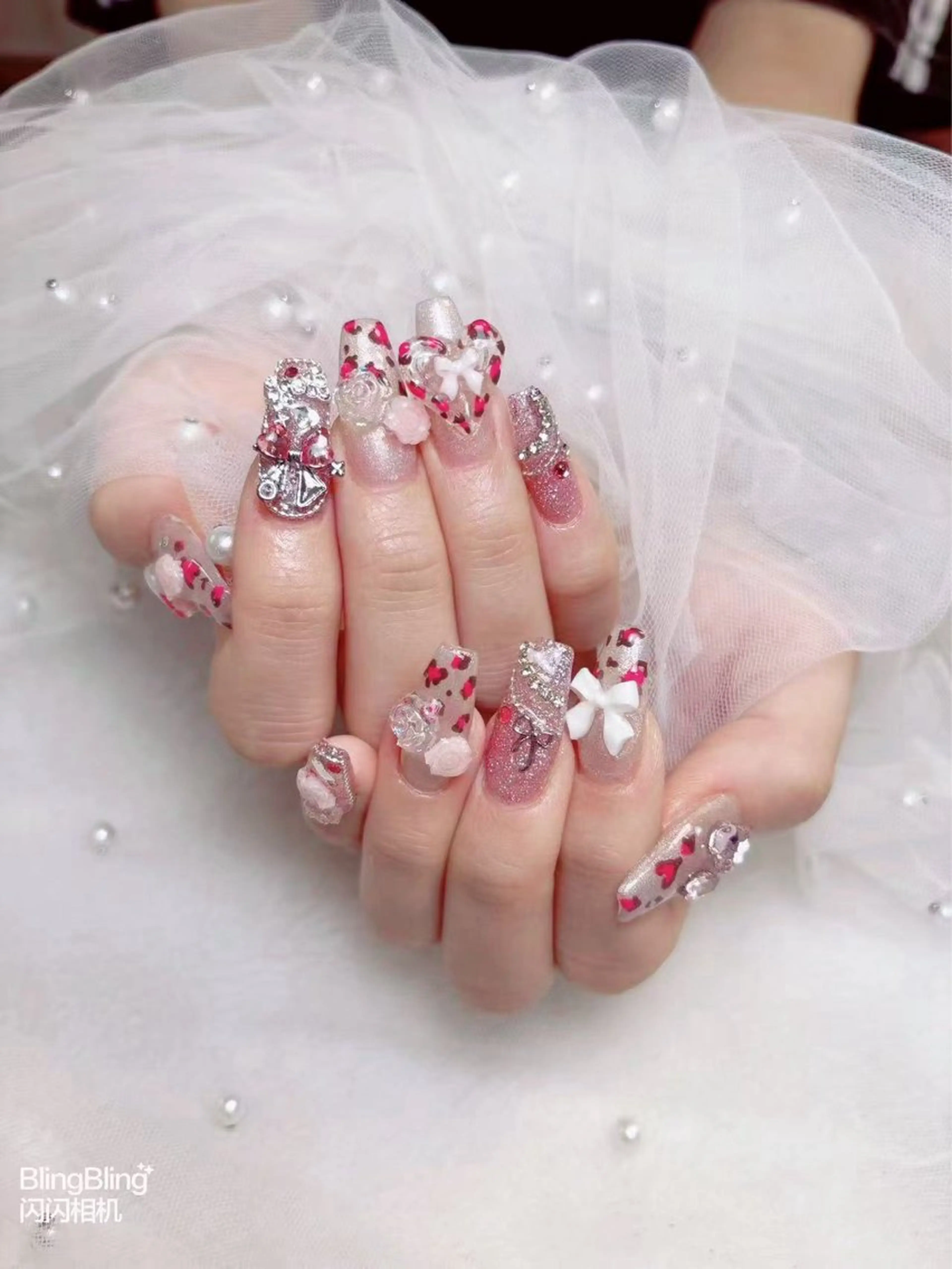 ネイル チョウ チョウのネイルデザイン