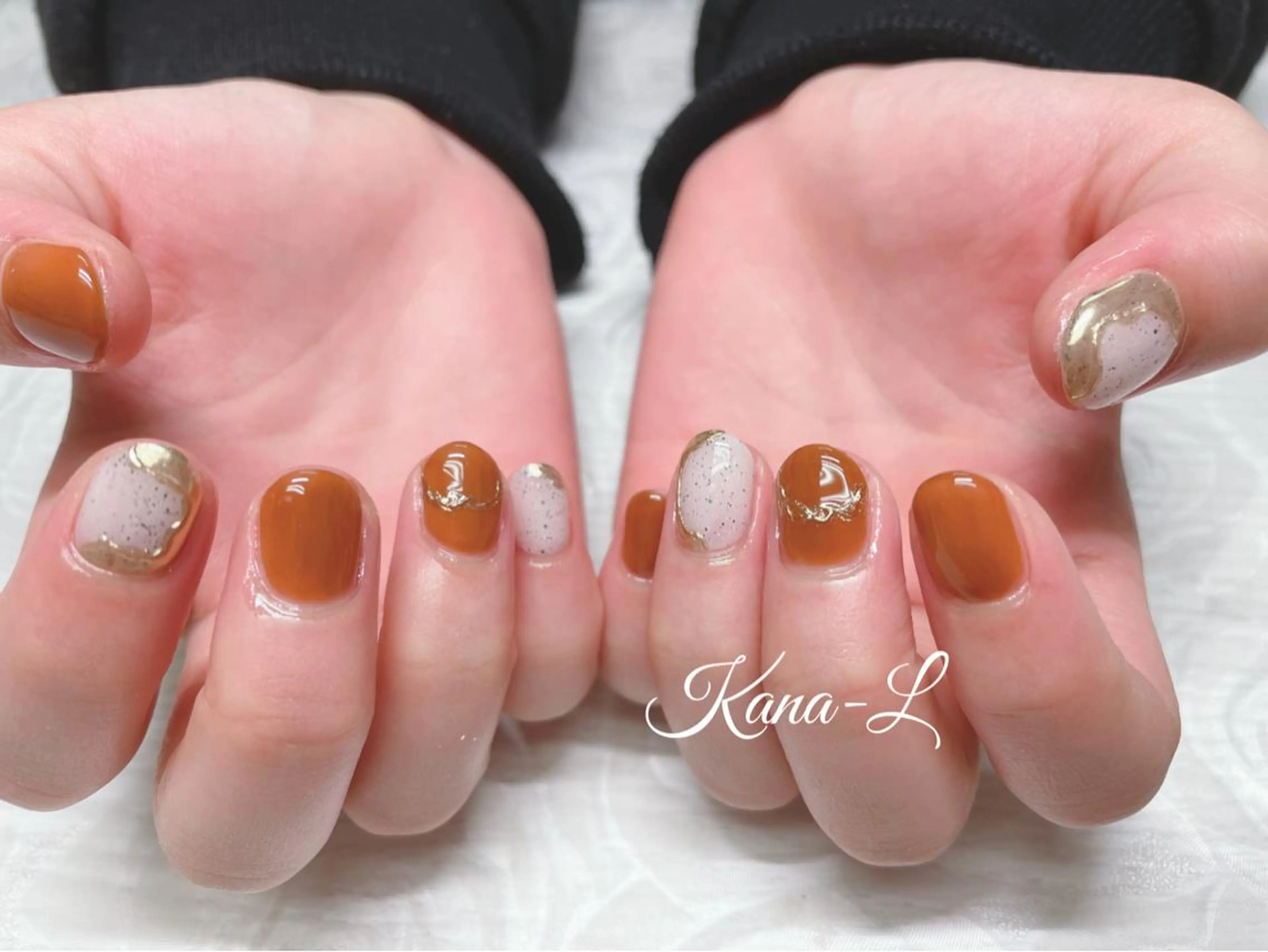カラー ネイル ニュアンスネイル 芦辺 香奈のネイルデザイン