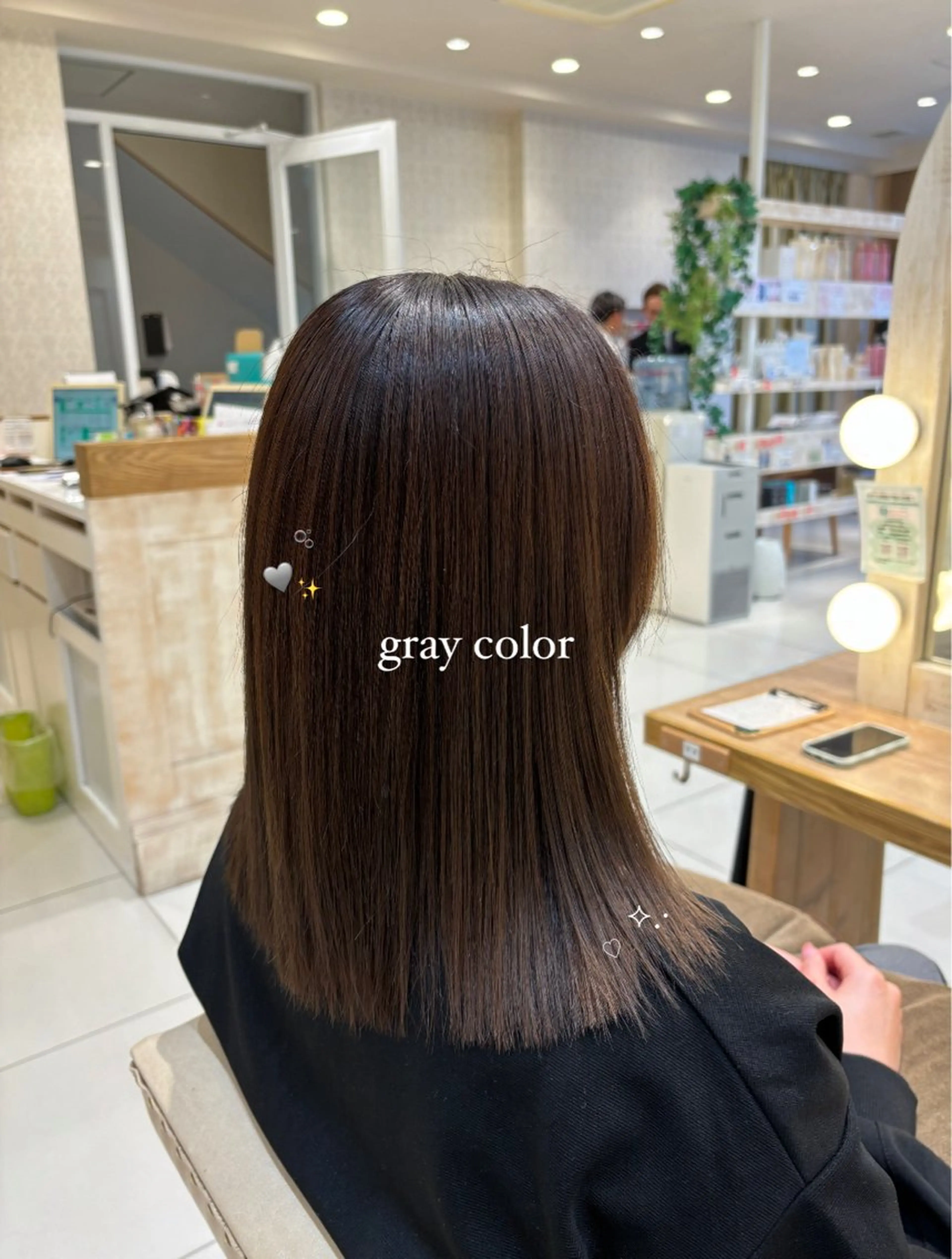 ミディアム カラー ブリーチなしカラー/ 暖色カラー/艶カラーのヘアスタイル