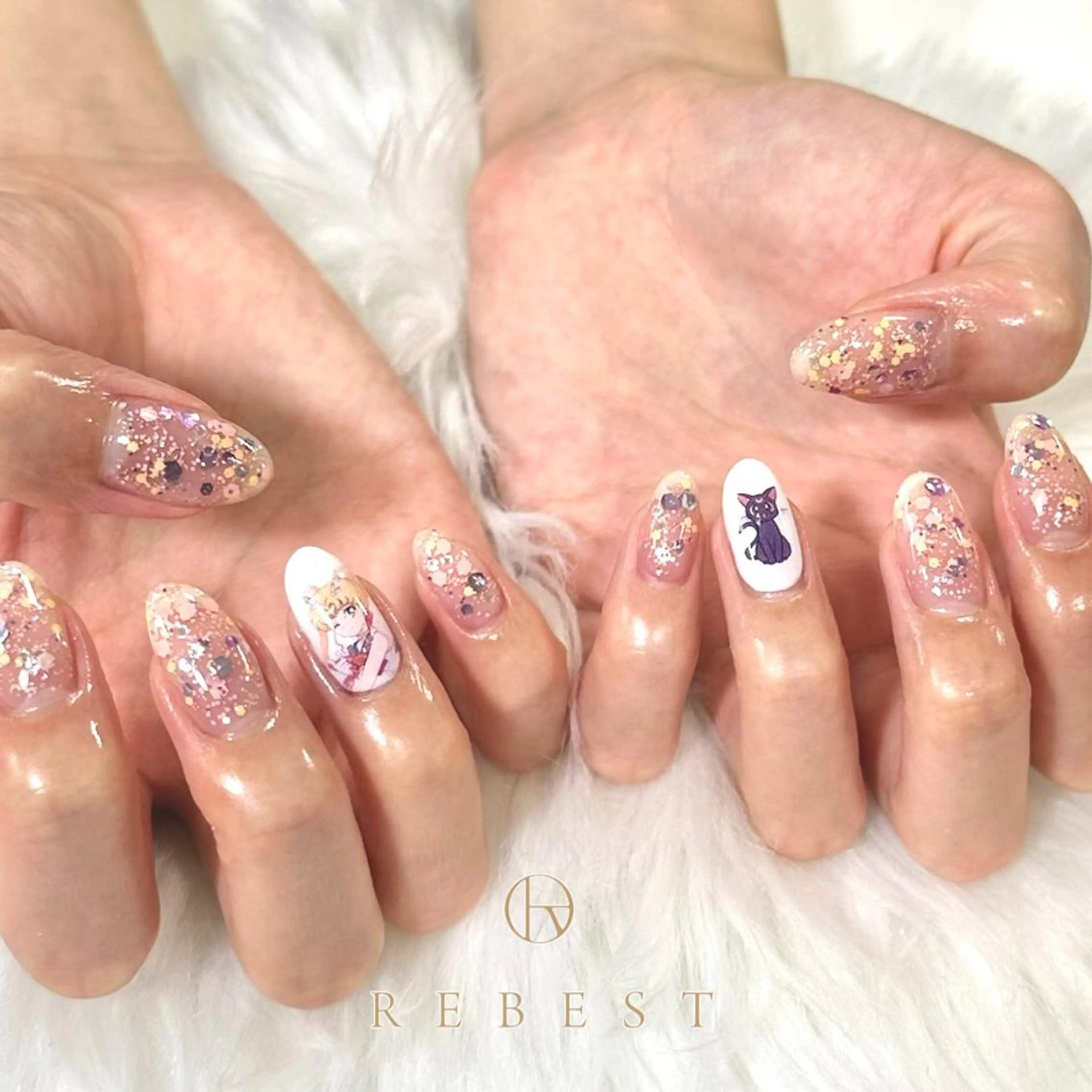 ネイル ❤️💛REBEST 付け放題Nailのネイルデザイン