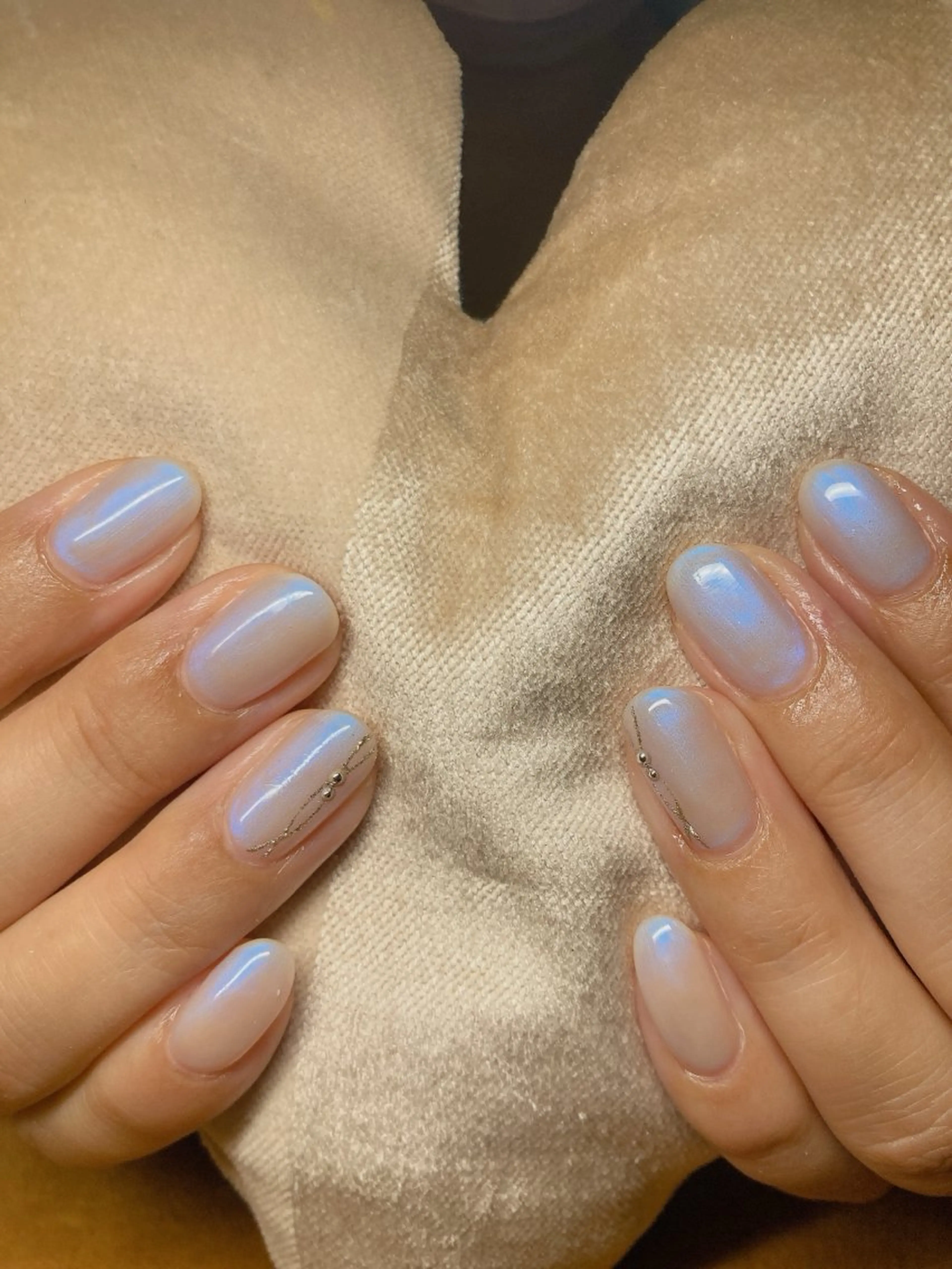 ネイル ECLAT エクラ所属・寺山 千鶴のネイルデザイン